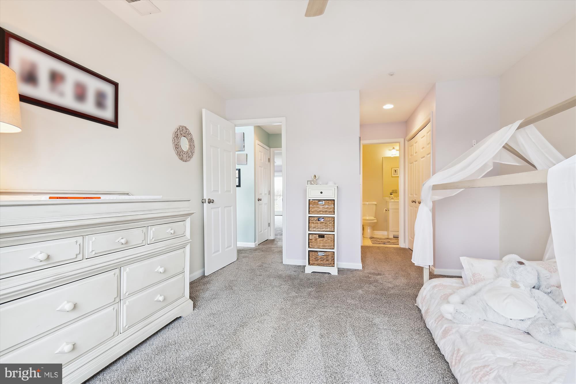 BAYSIDE - Residential