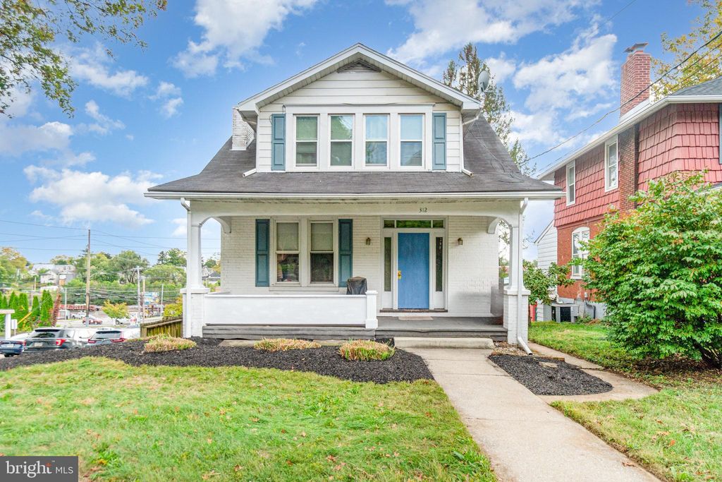 Photo of 312 Walnut Street, LEMOYNE, PA 17043 (MLS # PACB2047778)