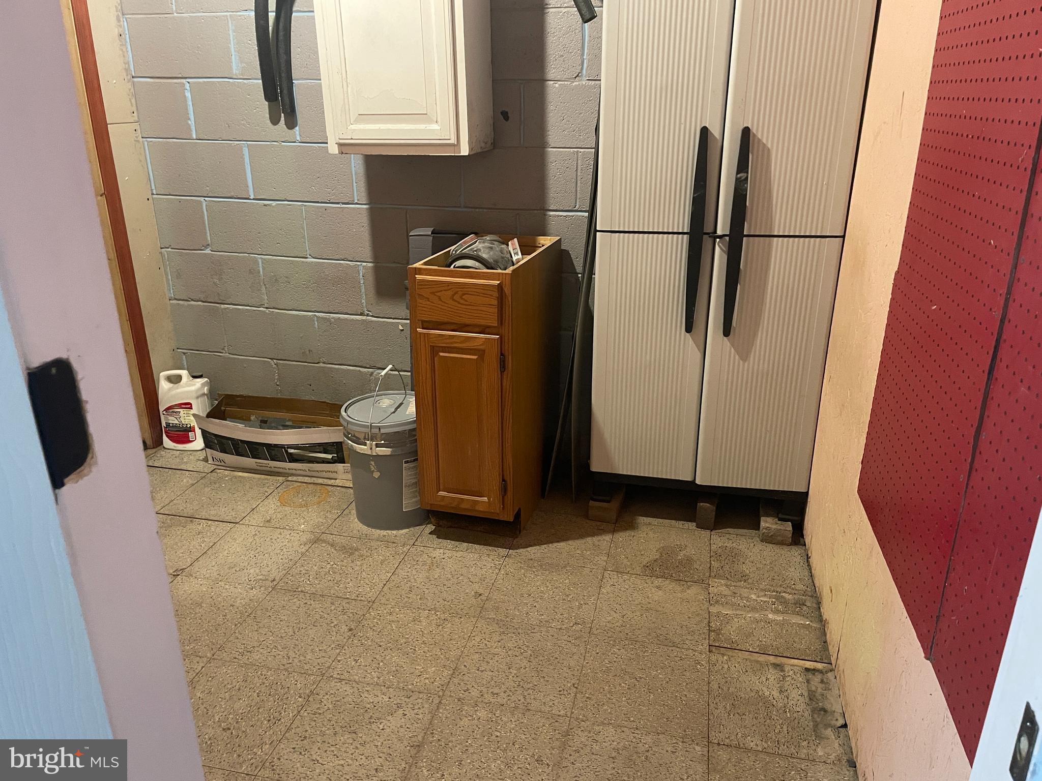 WHITE SANDS - Residential