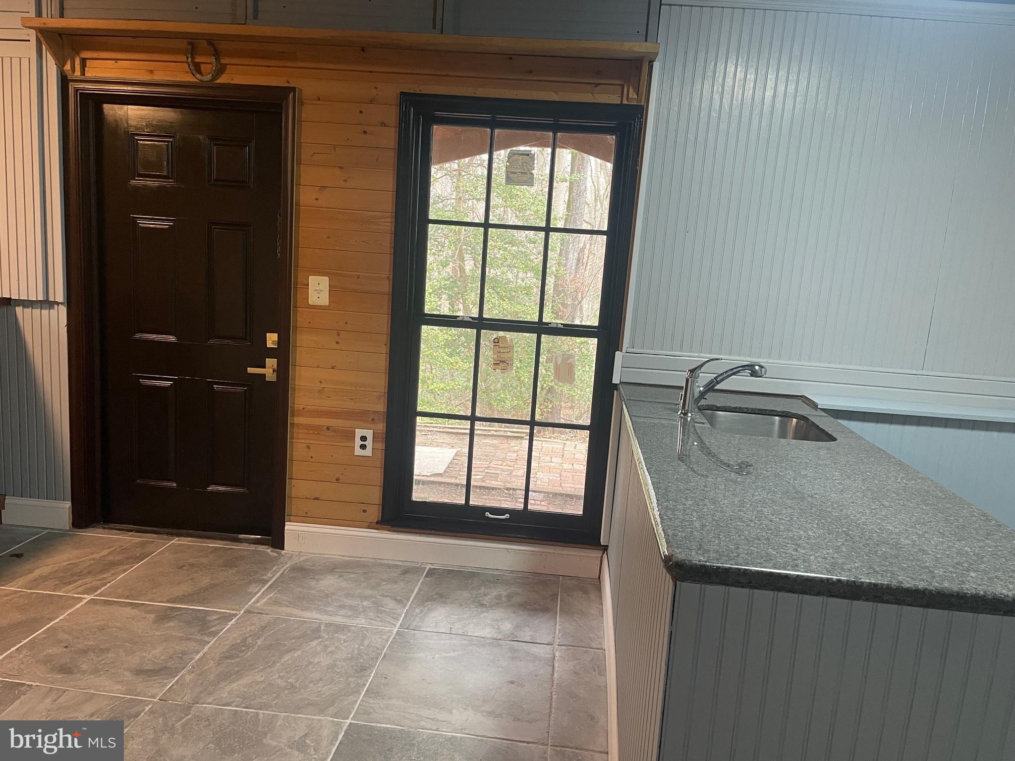 WHITE SANDS - Residential