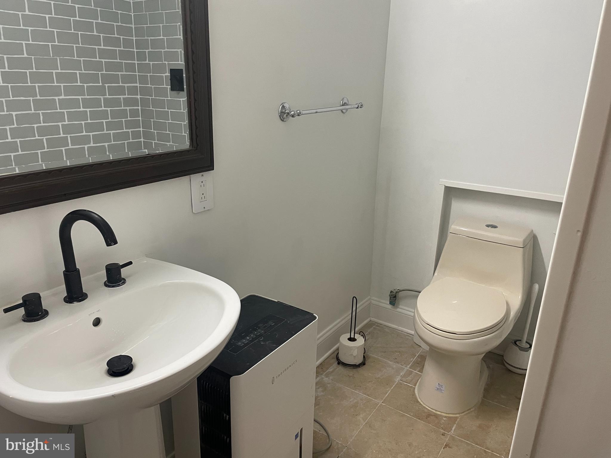 WHITE SANDS - Residential