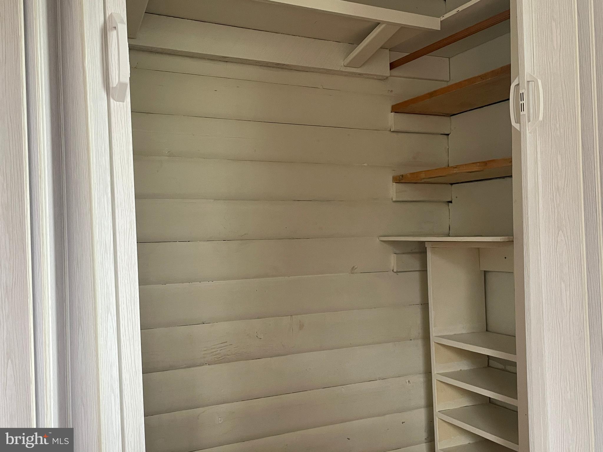 WHITE SANDS - Residential