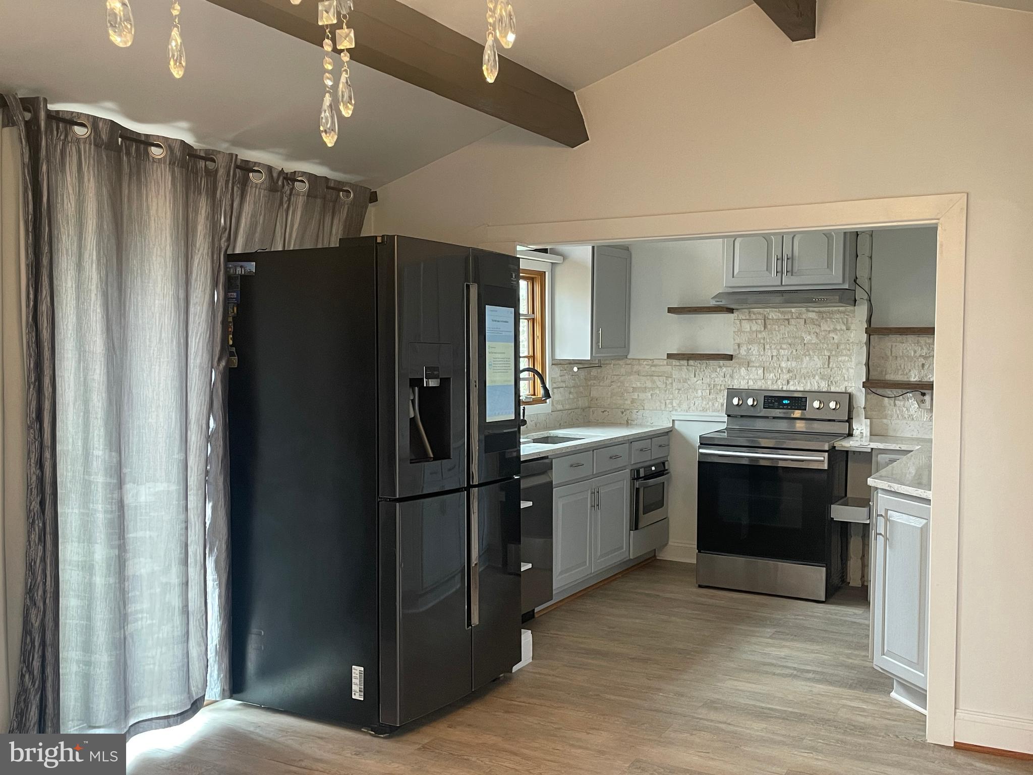 WHITE SANDS - Residential