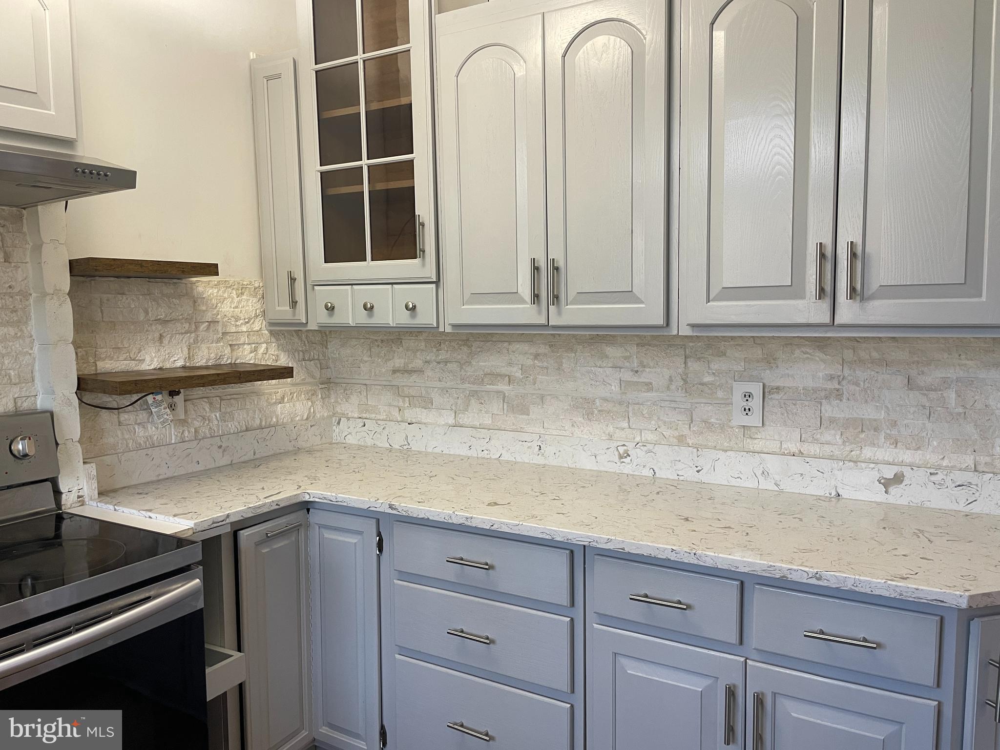 WHITE SANDS - Residential