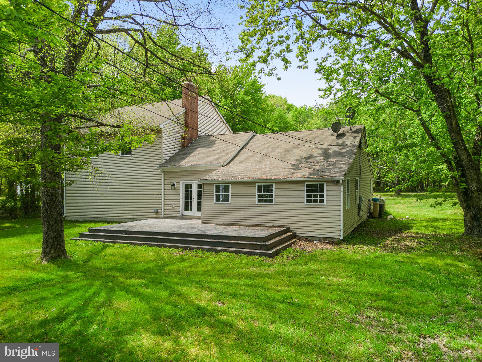 SHADY SIDE - Residential