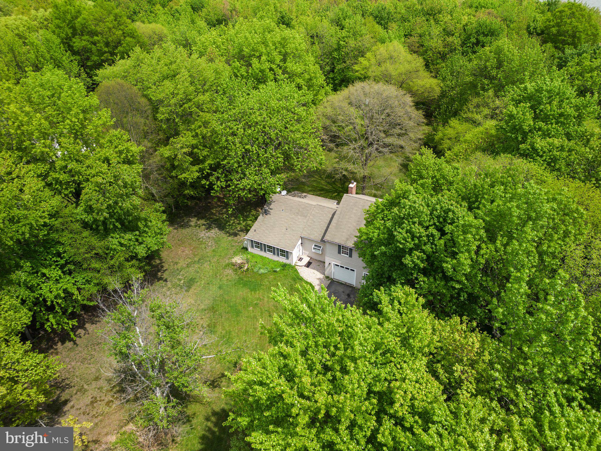 SHADY SIDE - Residential