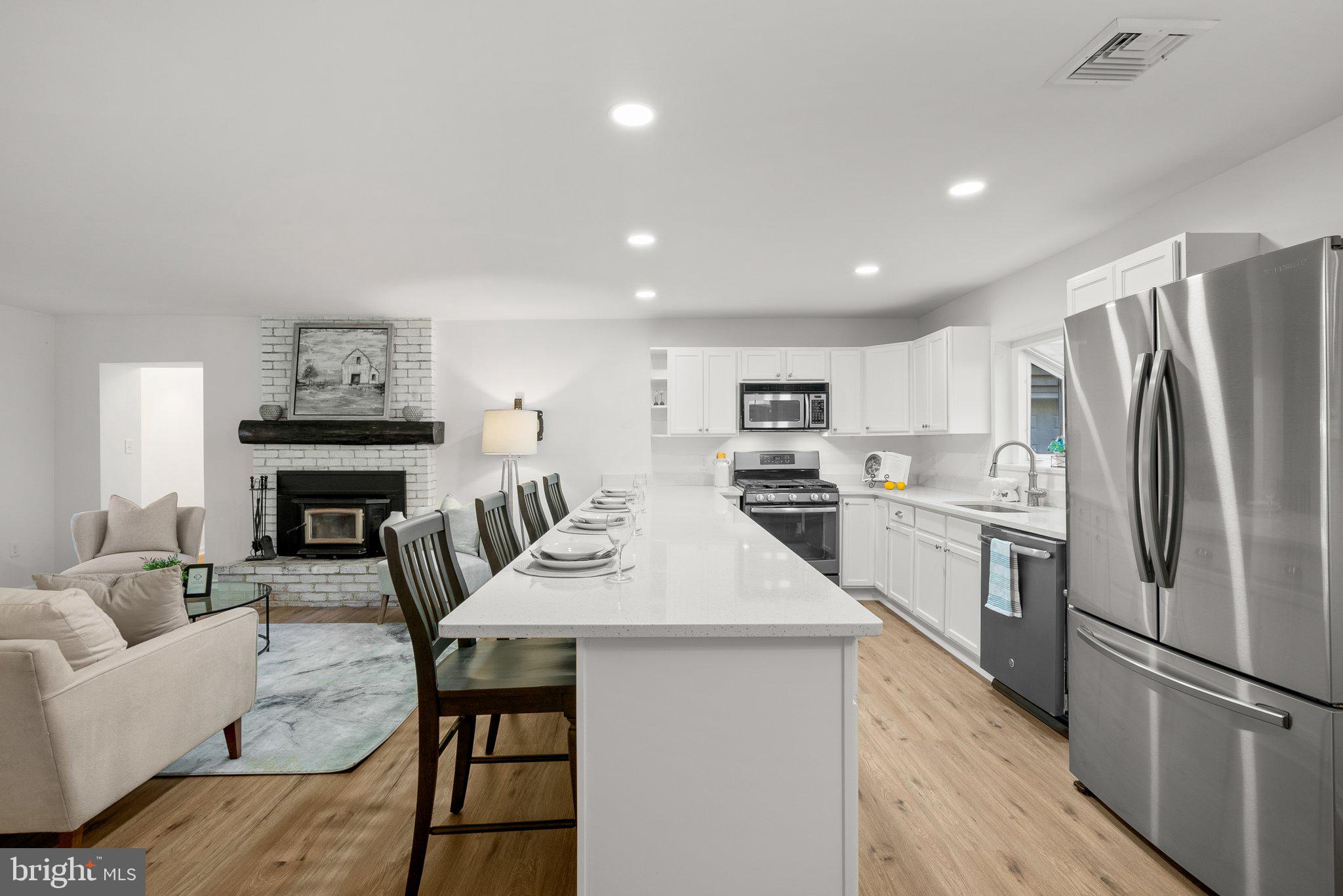 SHADY SIDE - Residential