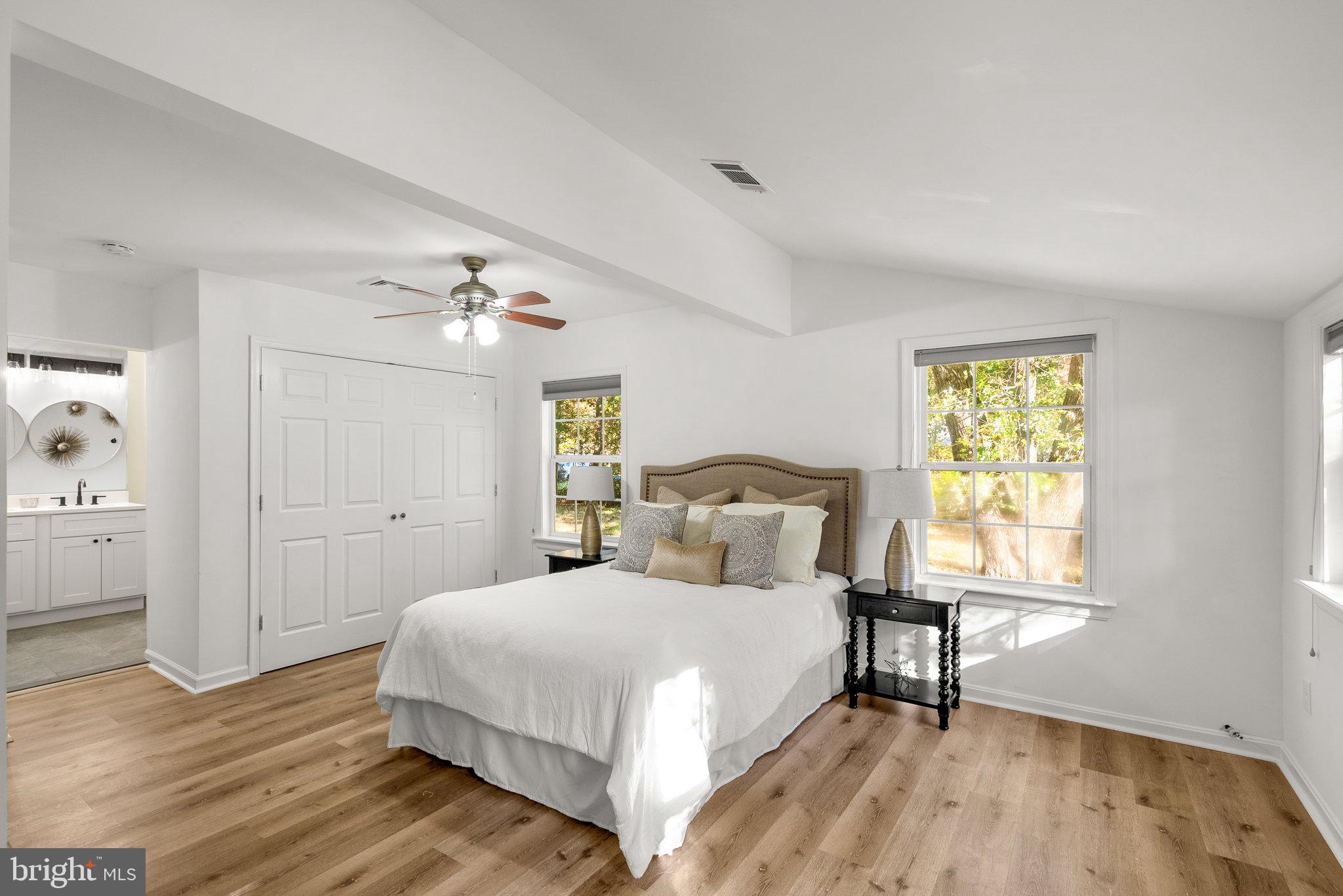 SHADY SIDE - Residential