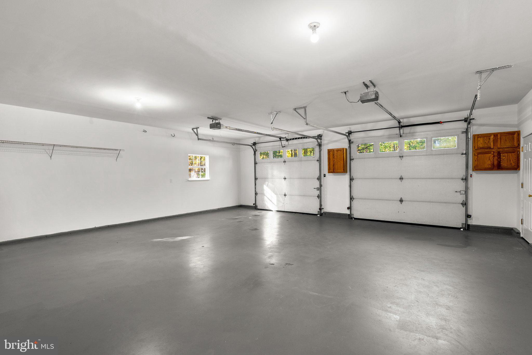 SHADY SIDE - Residential