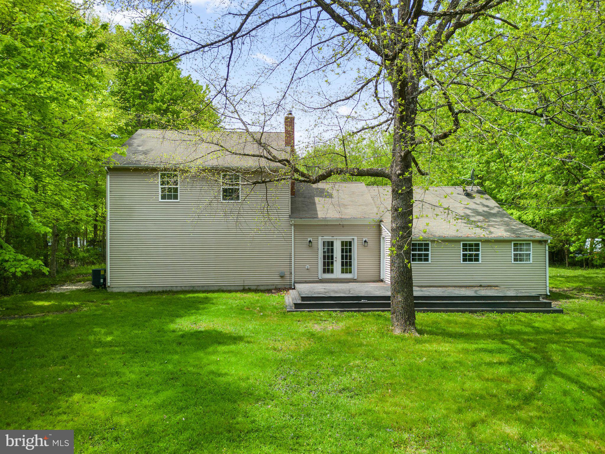 SHADY SIDE - Residential