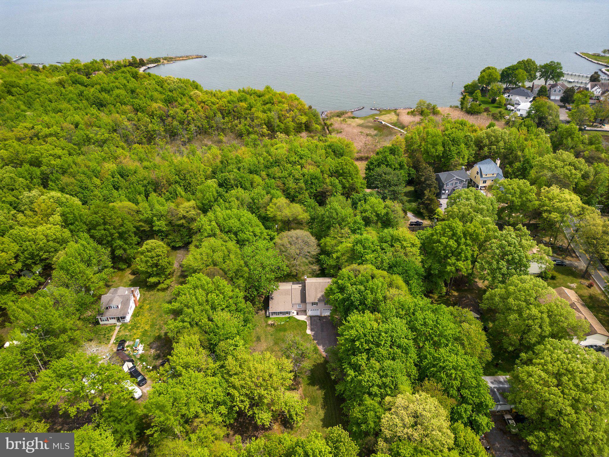 SHADY SIDE - Residential