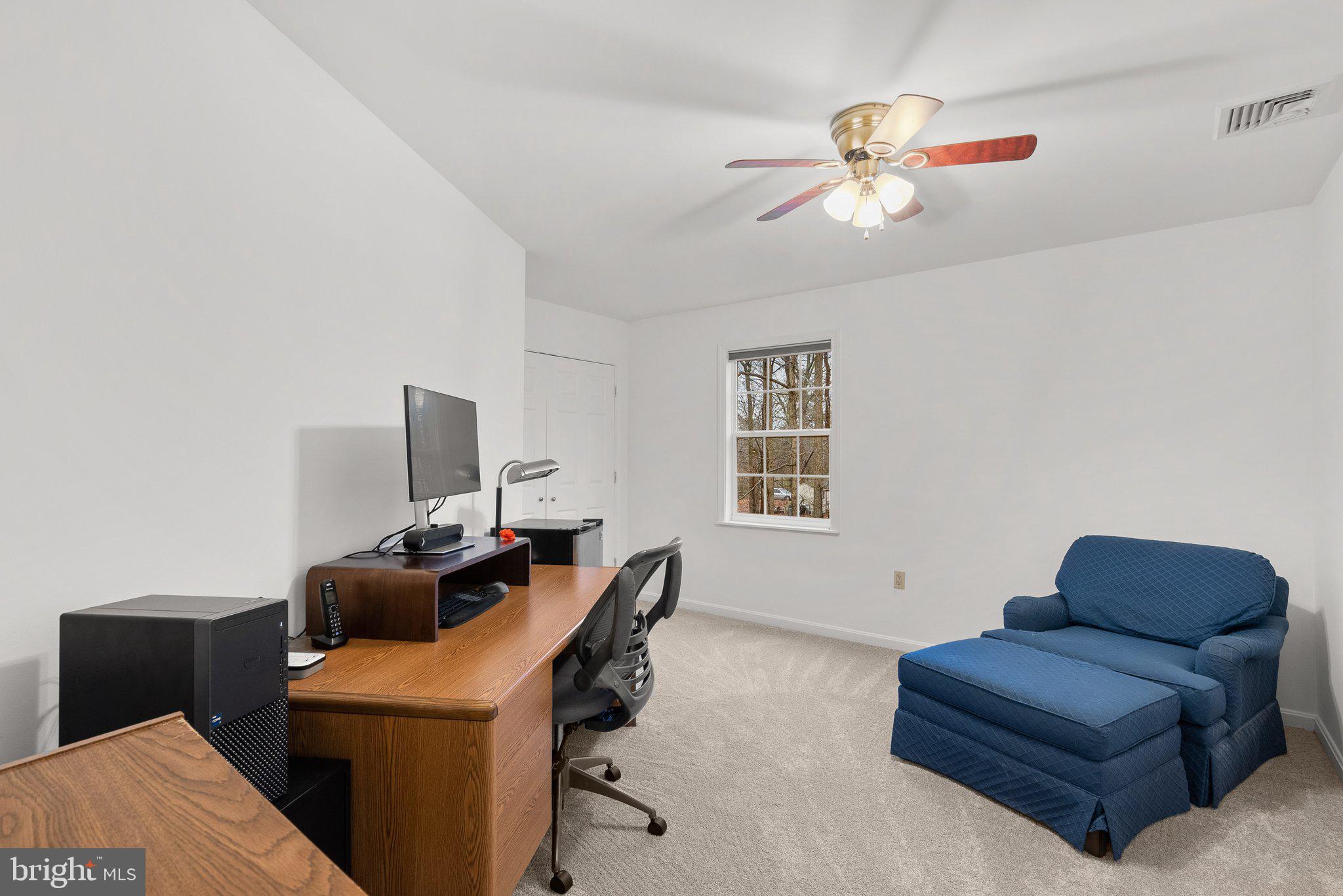 SHADY SIDE - Residential