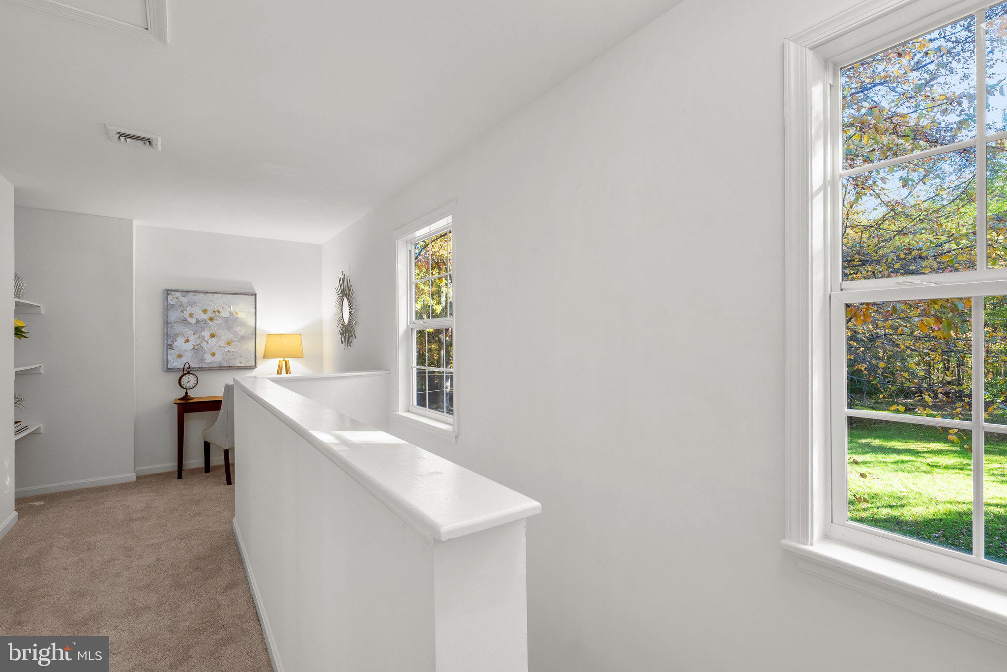 SHADY SIDE - Residential