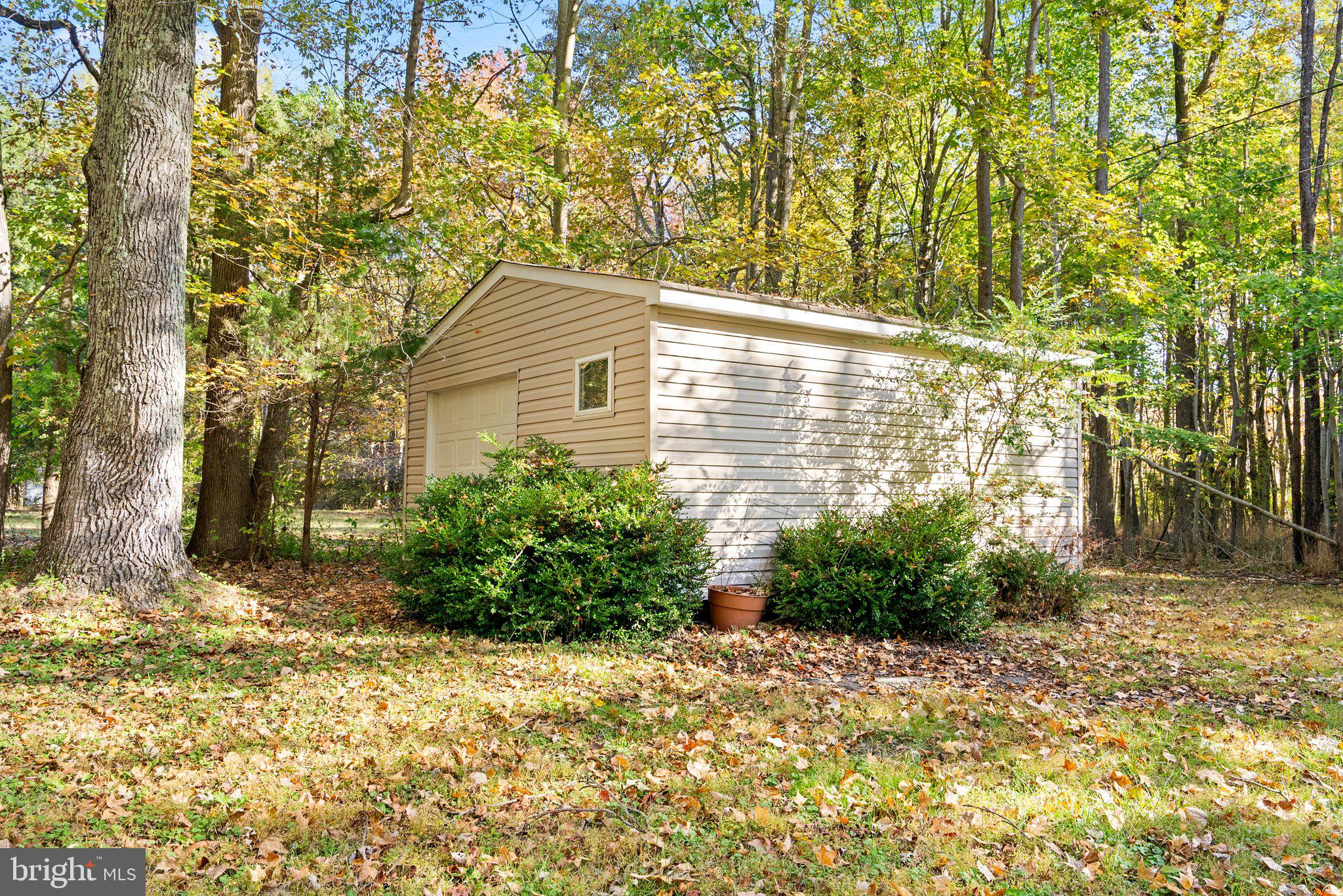 SHADY SIDE - Residential