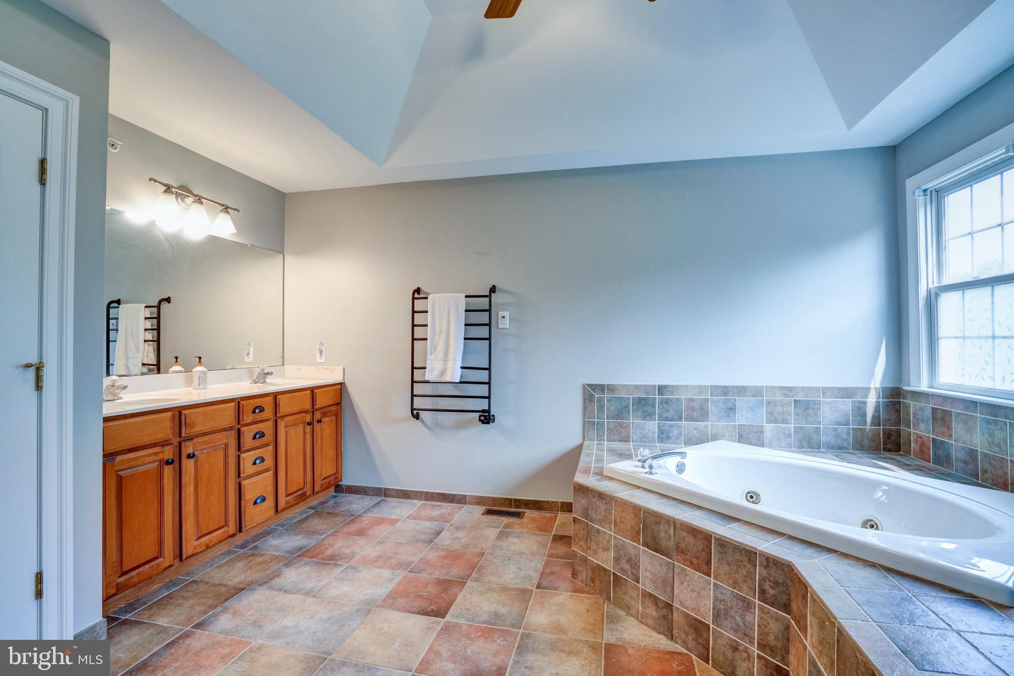 HARLEYSVILLE - Residential