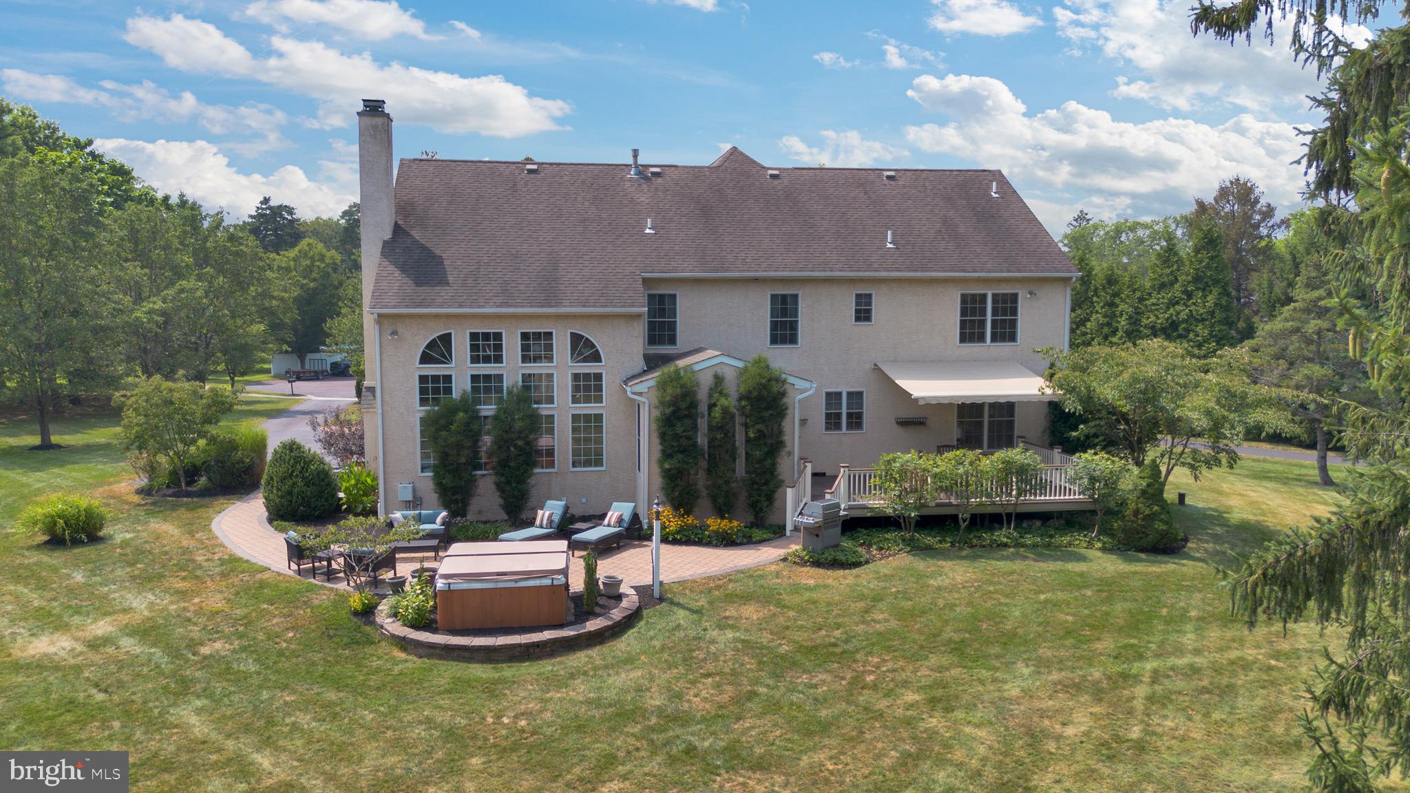 HARLEYSVILLE - Residential