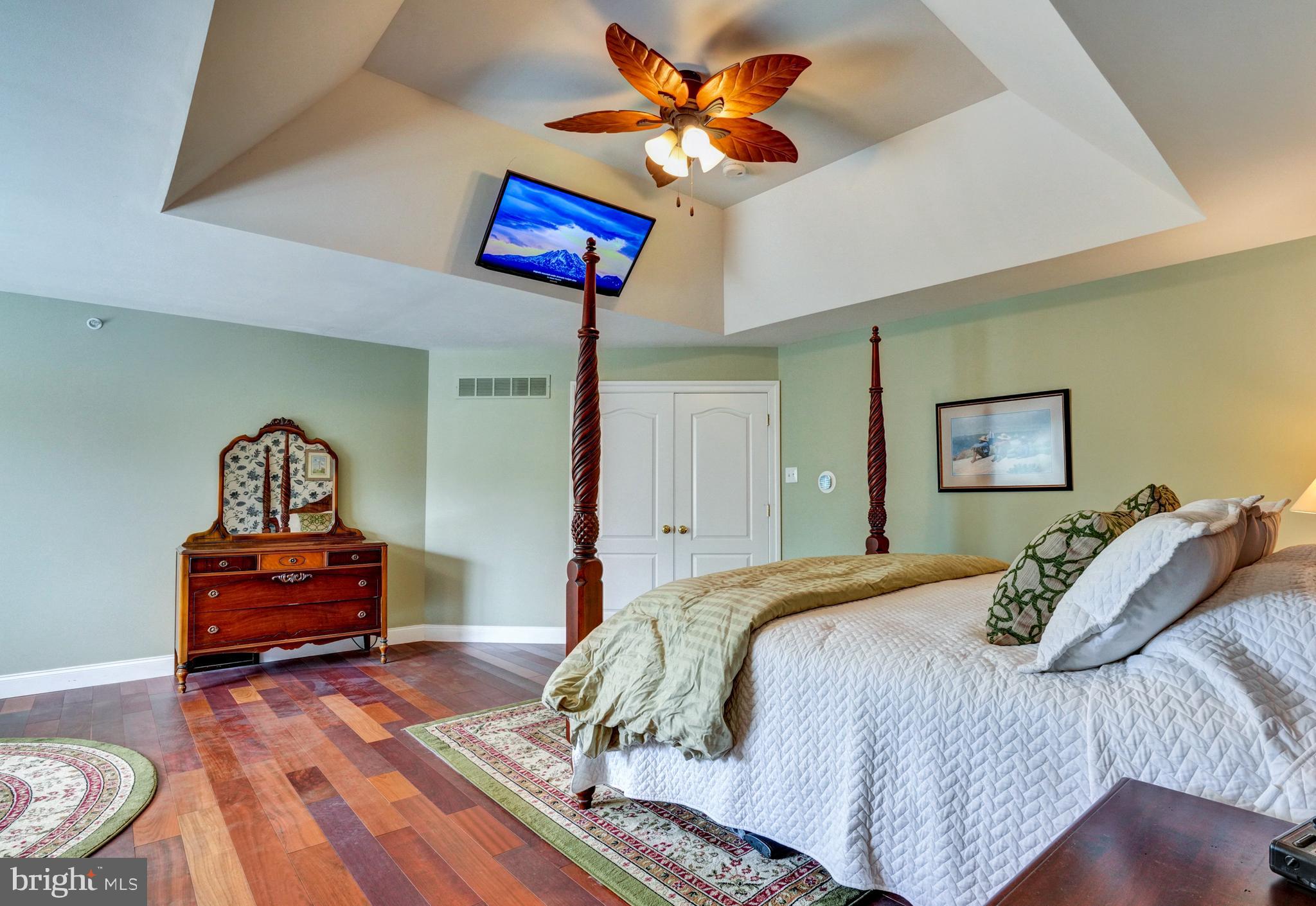 HARLEYSVILLE - Residential