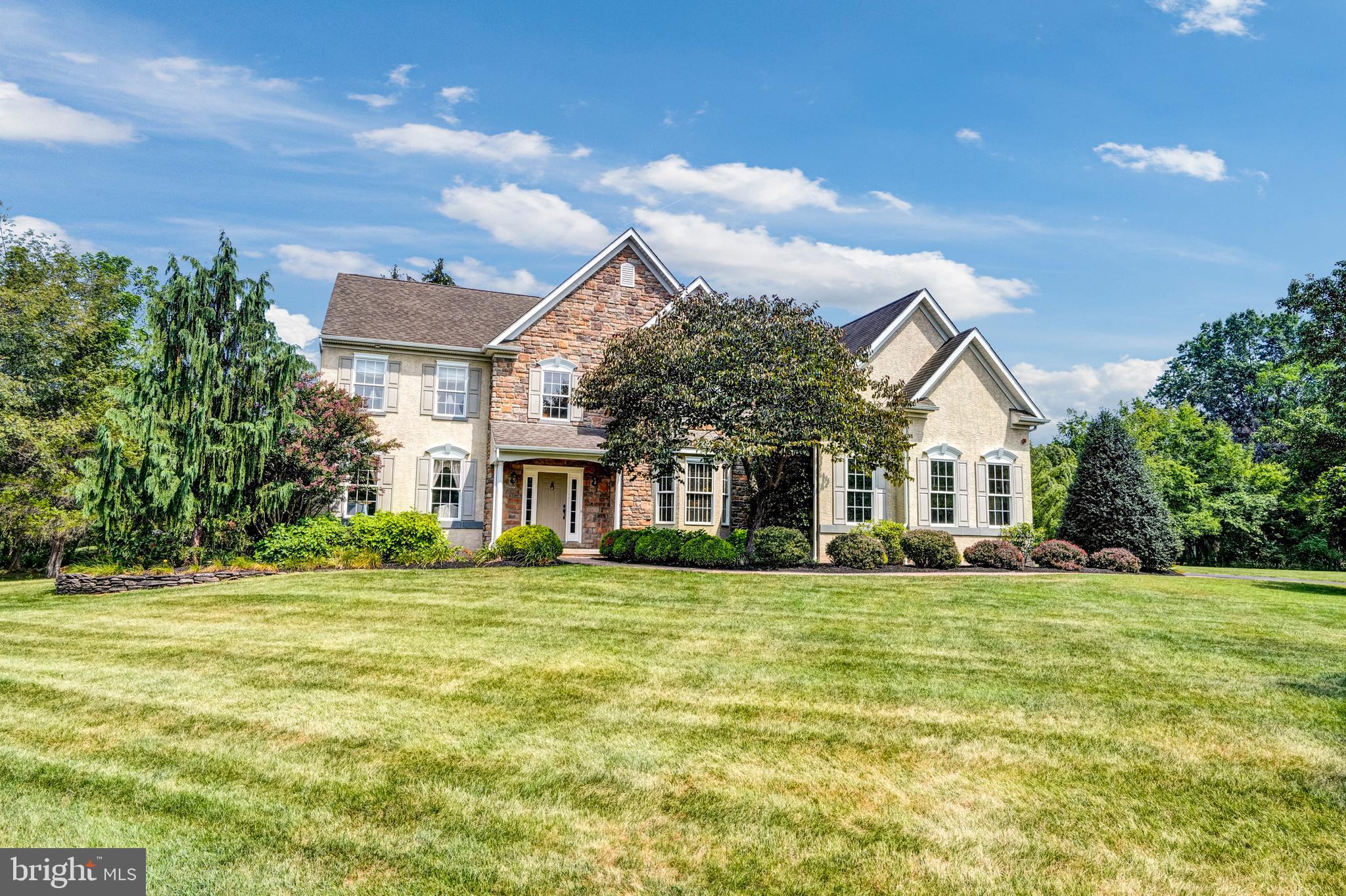 HARLEYSVILLE - Residential