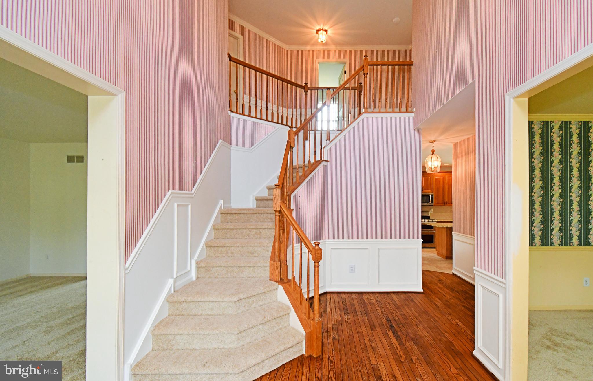 2234 LOCUST DRIVE