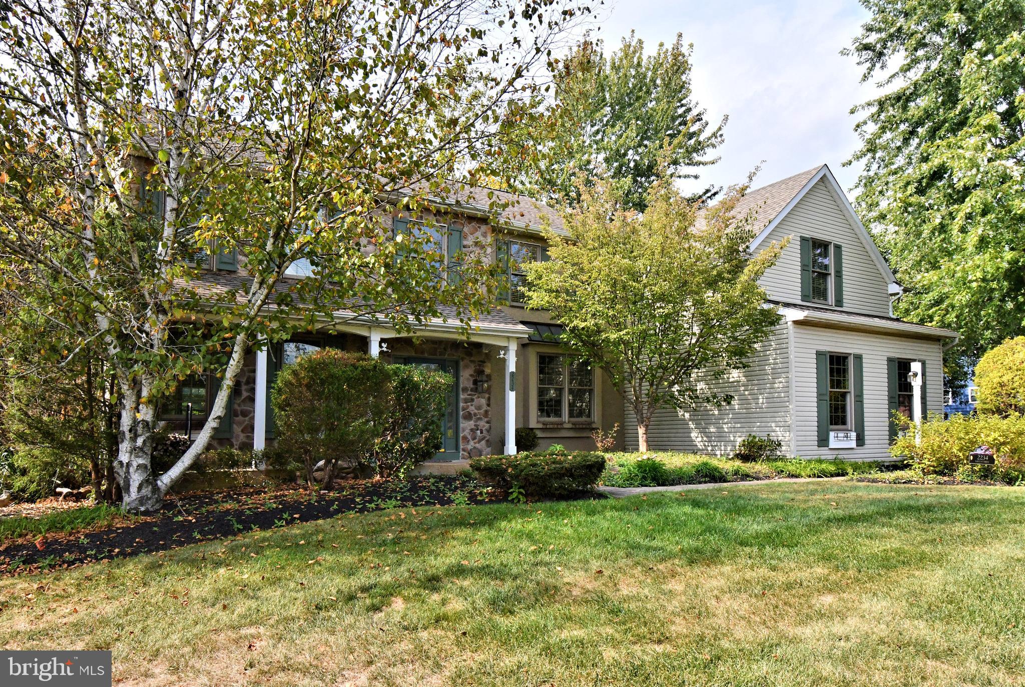 2234 LOCUST DRIVE