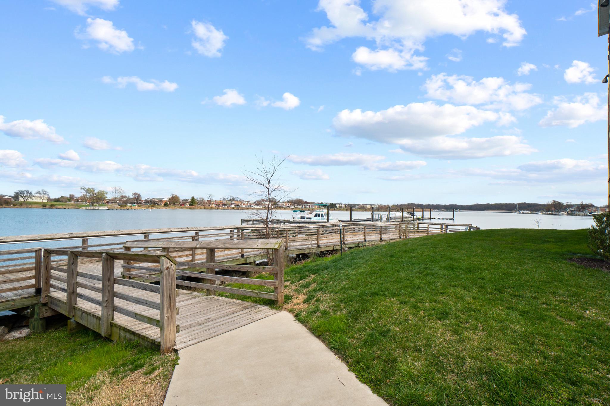 SHELTERED HARBOR - Residential