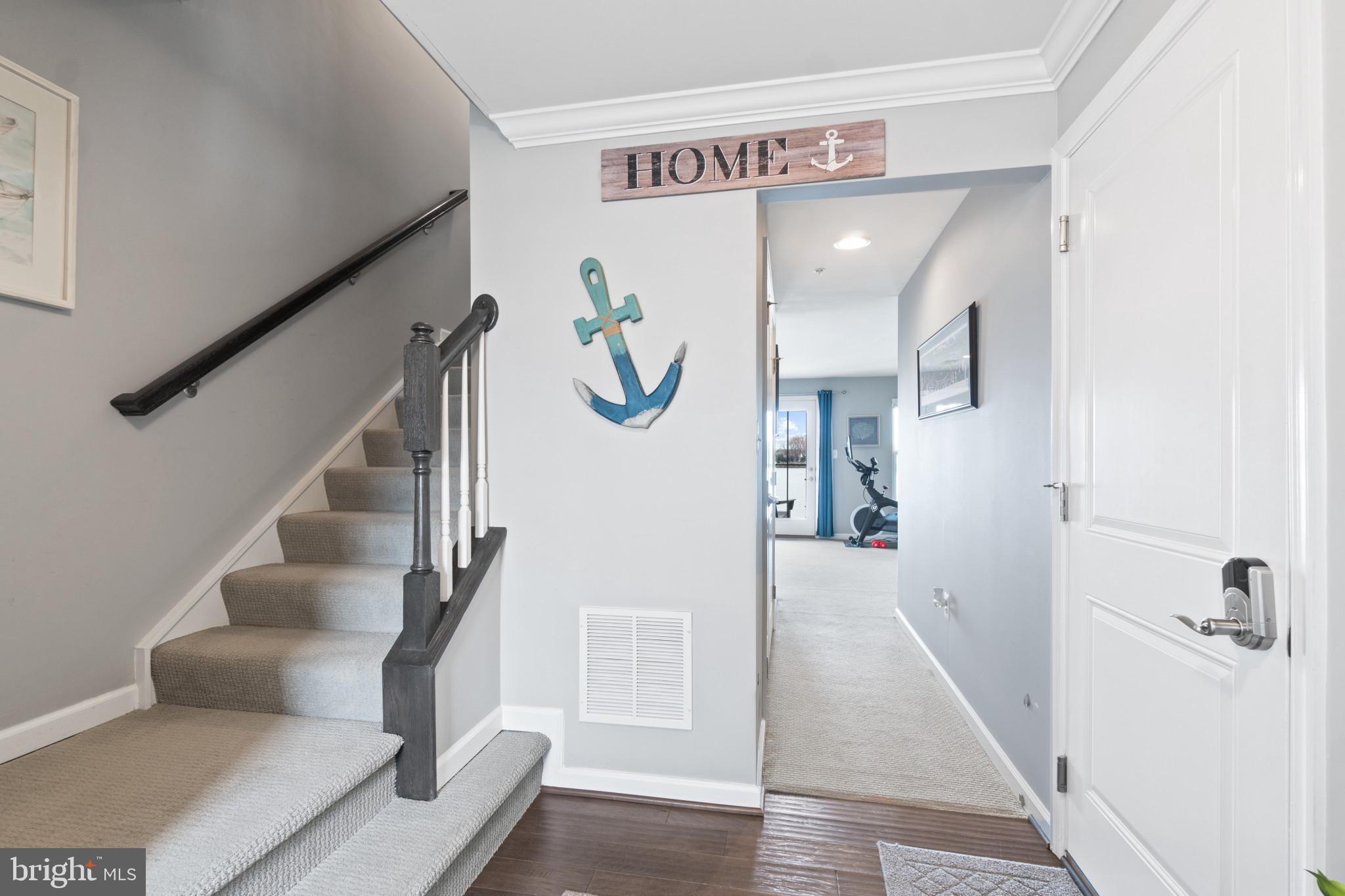 SHELTERED HARBOR - Residential