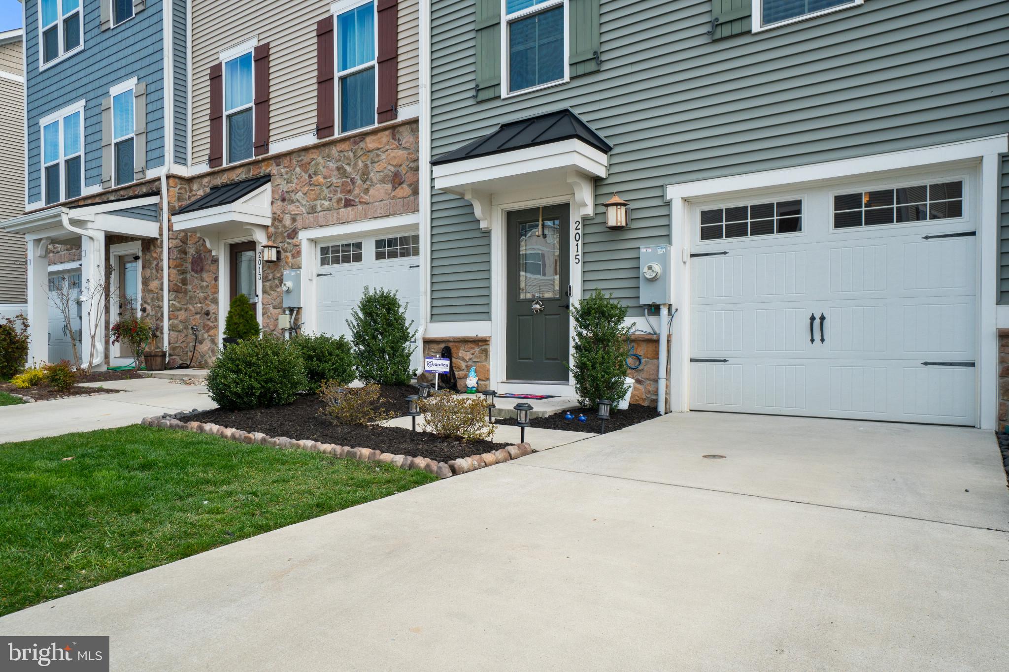 SHELTERED HARBOR - Residential