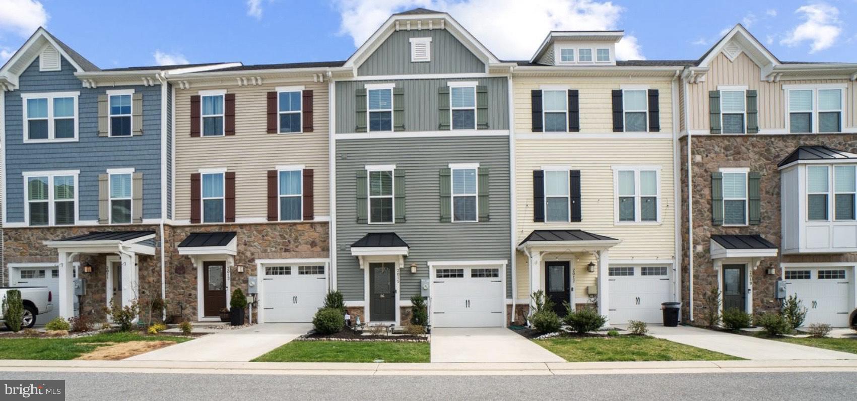 SHELTERED HARBOR - Residential