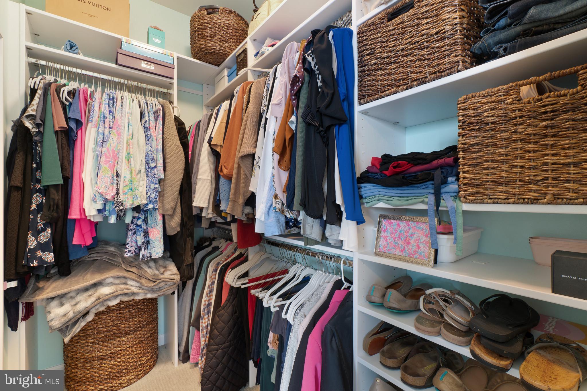 SHELTERED HARBOR - Residential