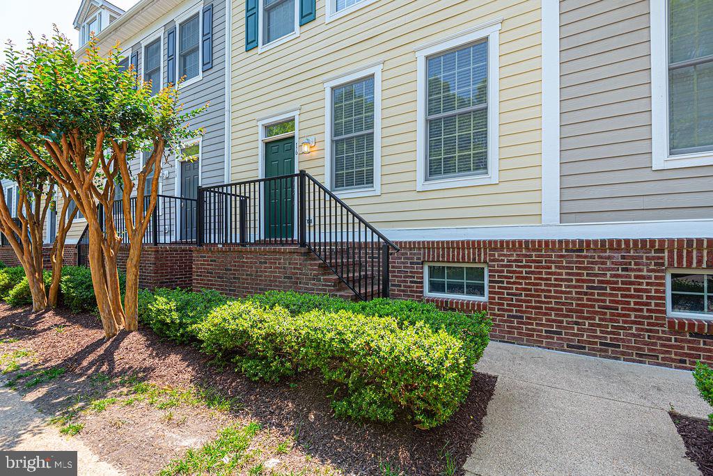 16 VILLAGE GREEN DRIVE