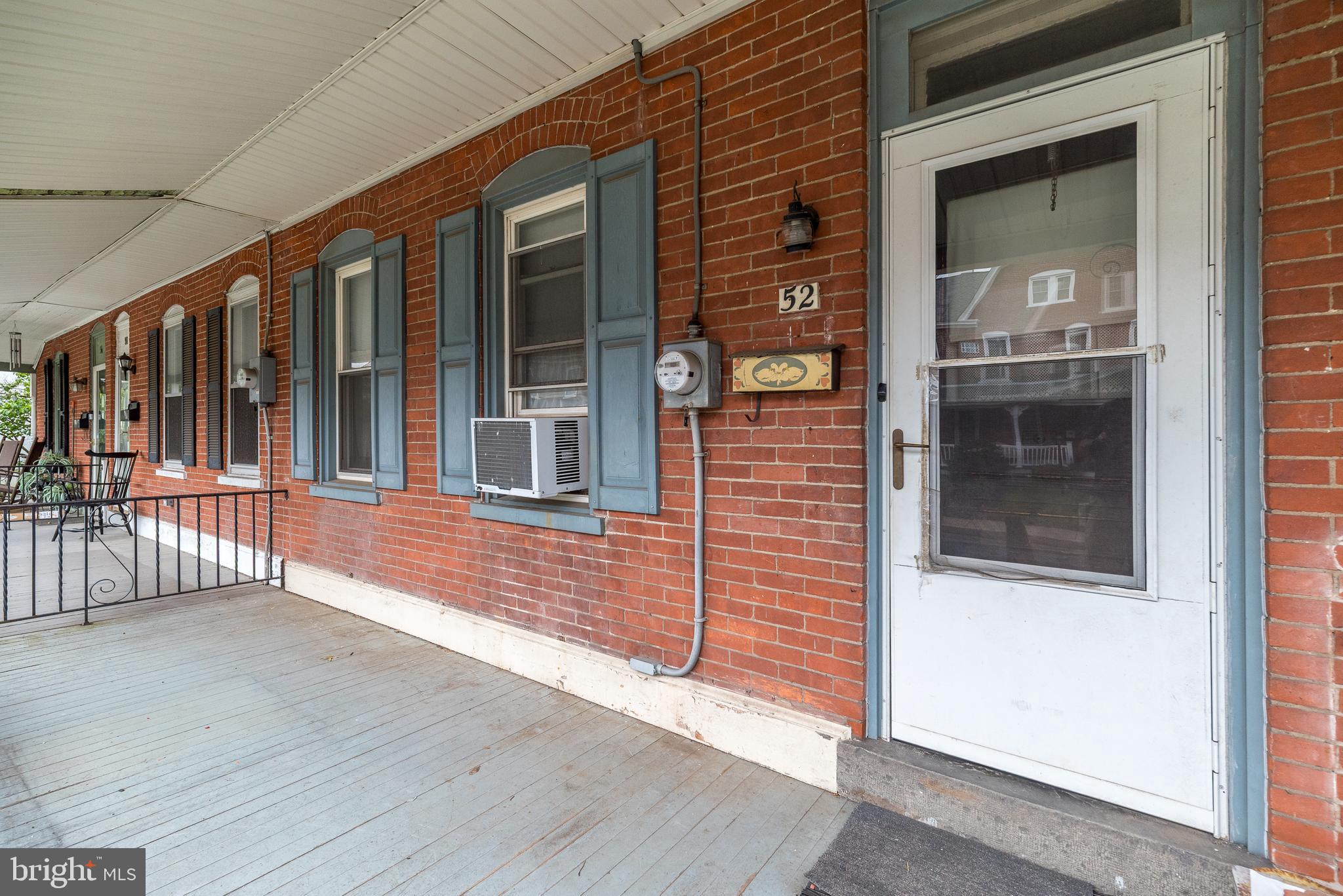 52 FRANKLIN AVENUE