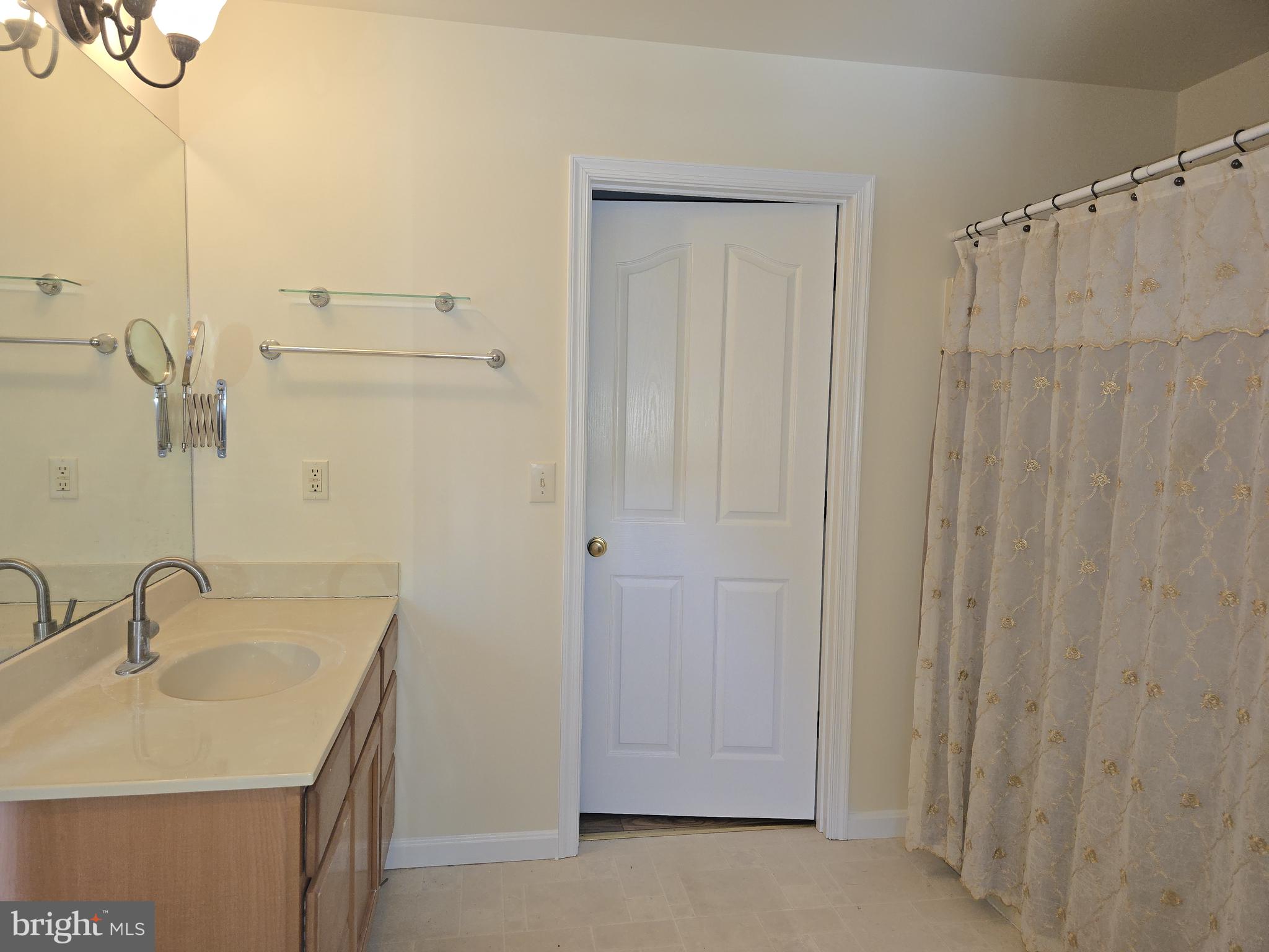 WOODFIELD - Residential