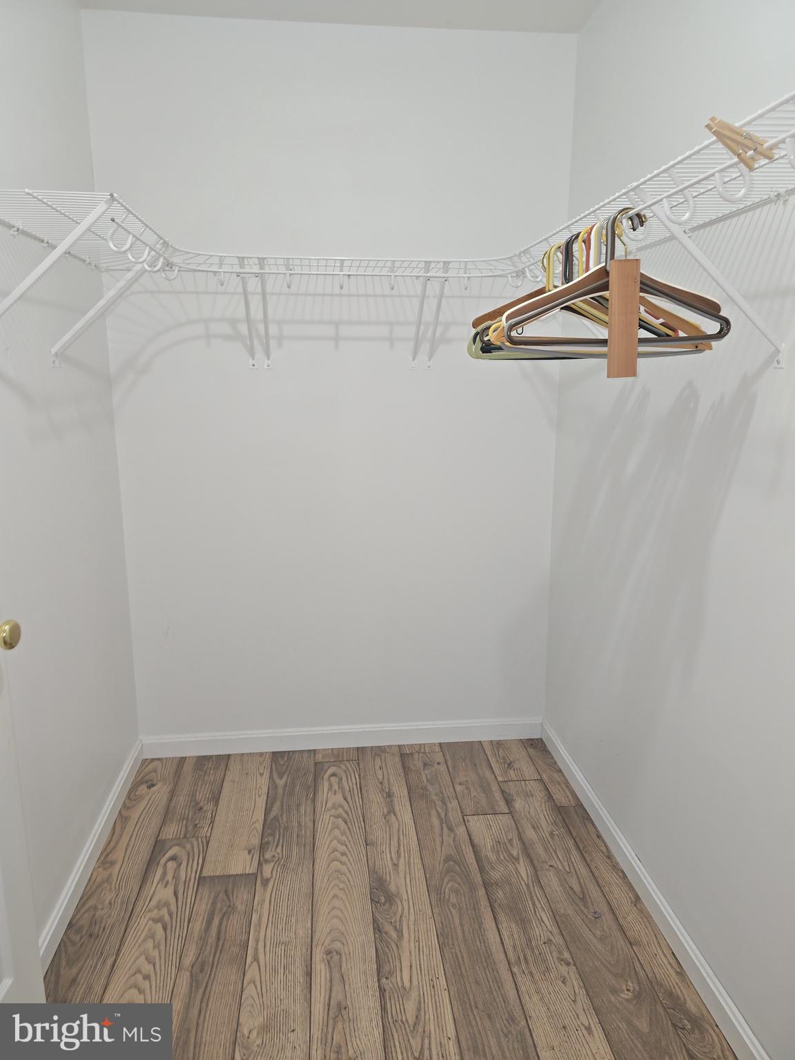 WOODFIELD - Residential