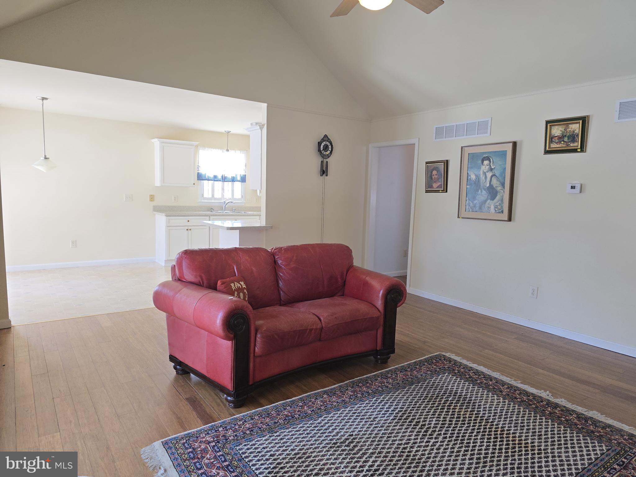 WOODFIELD - Residential