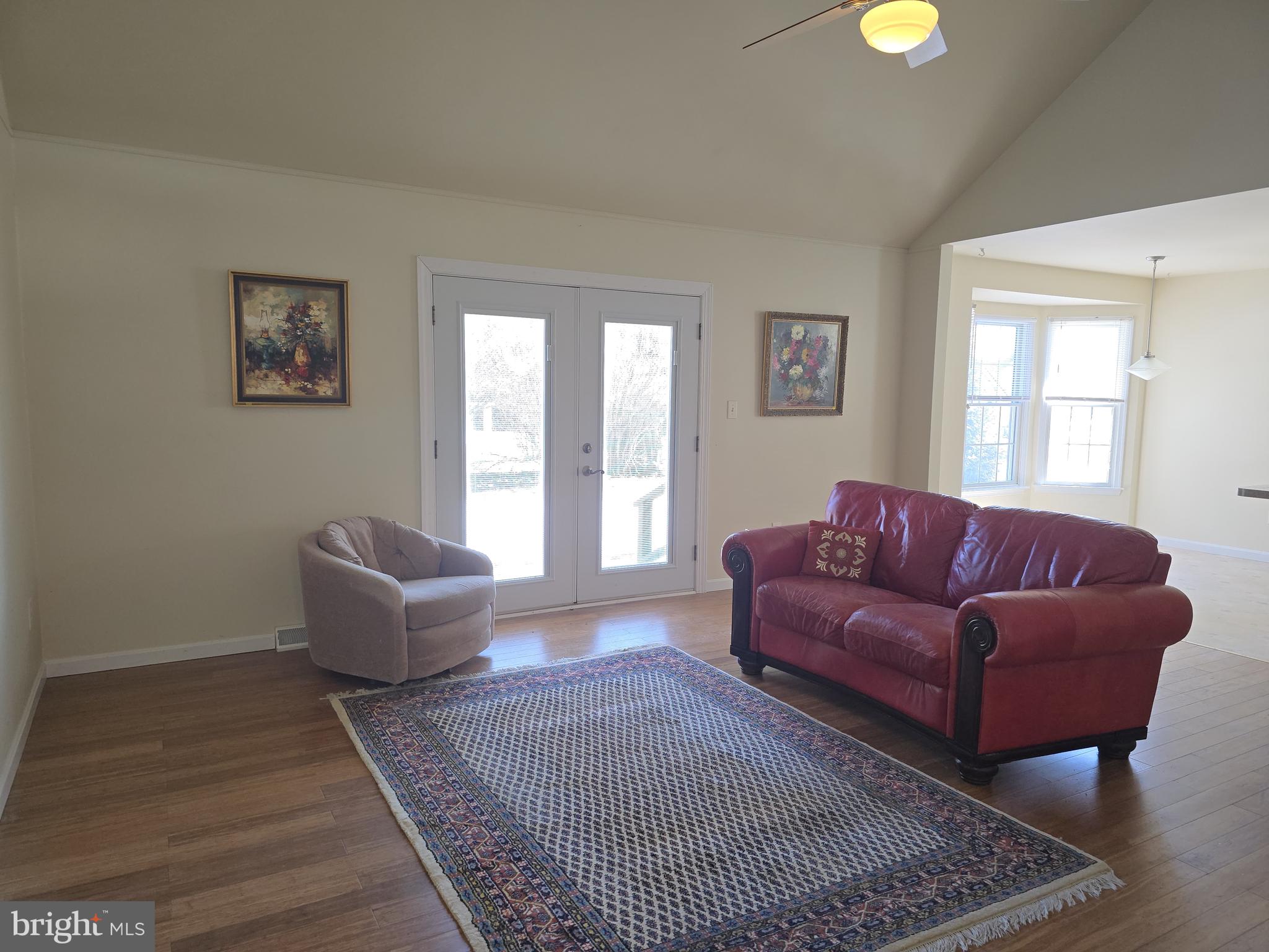 WOODFIELD - Residential