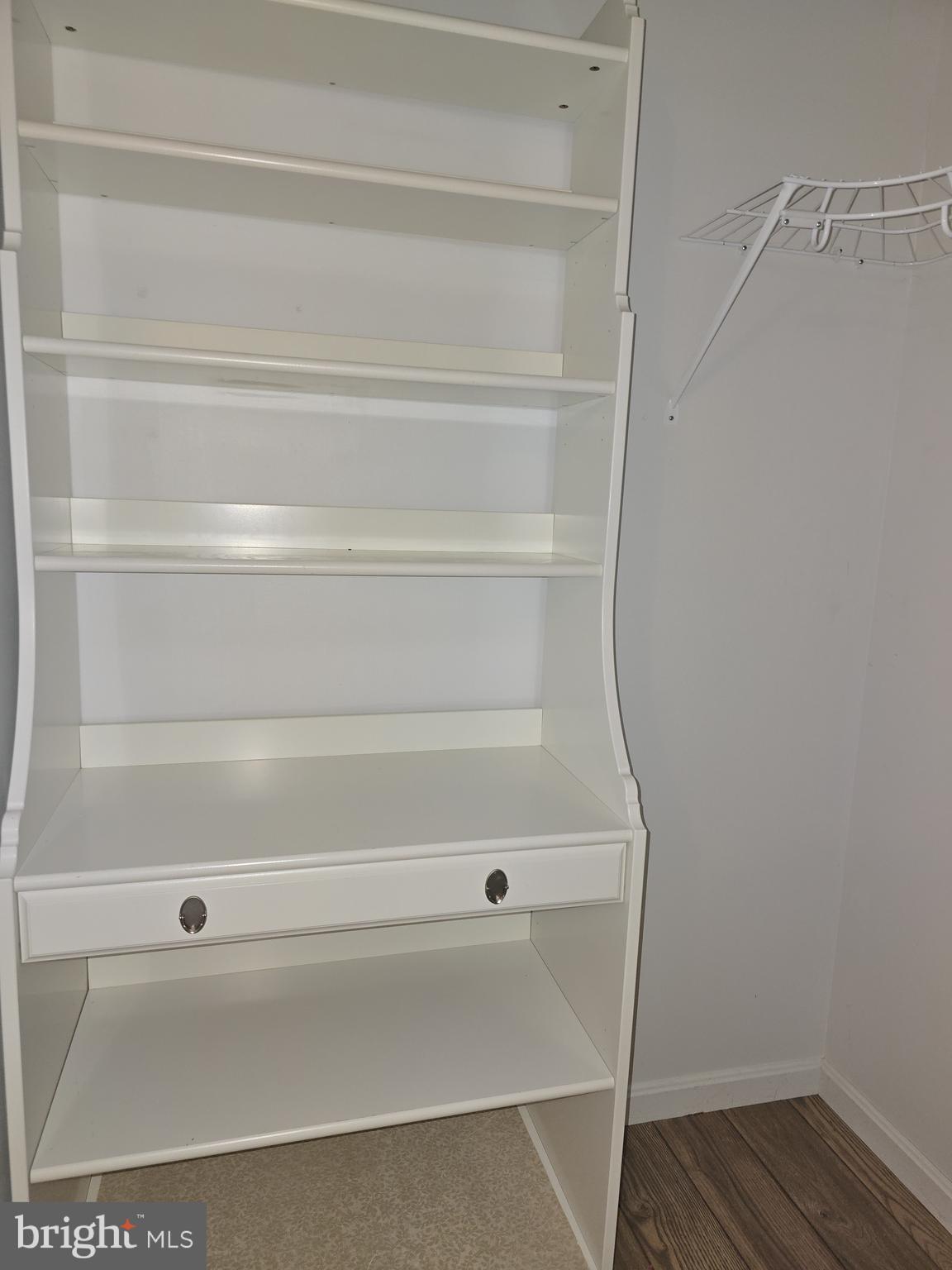 WOODFIELD - Residential