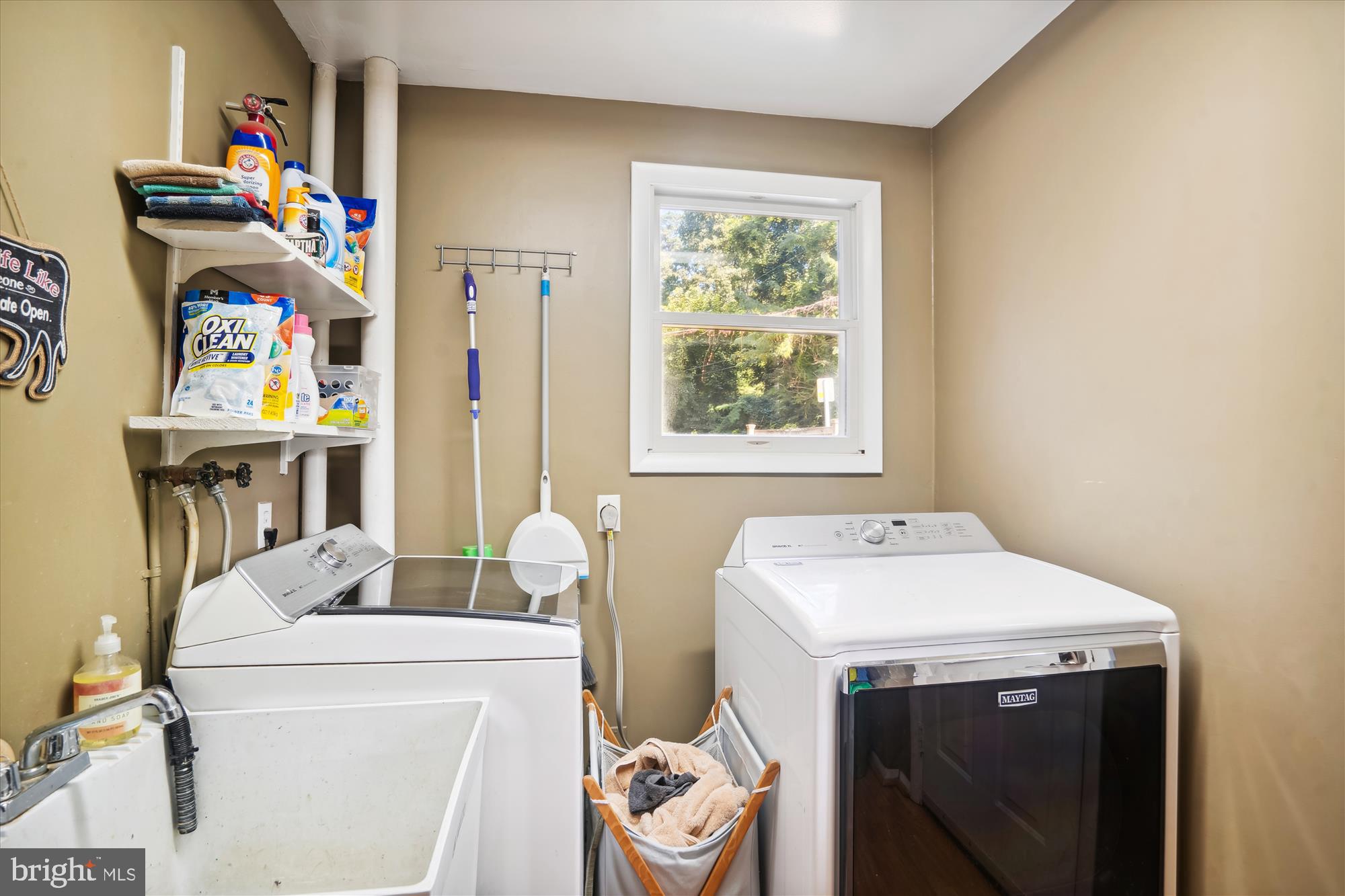 WEEMS CREEK - Residential