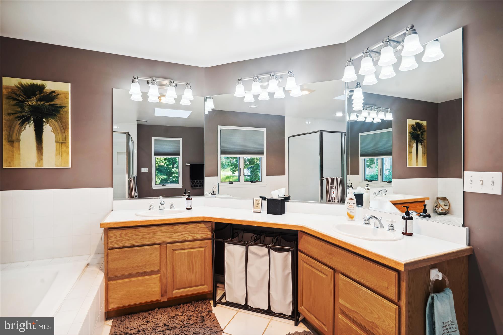 WEEMS CREEK - Residential