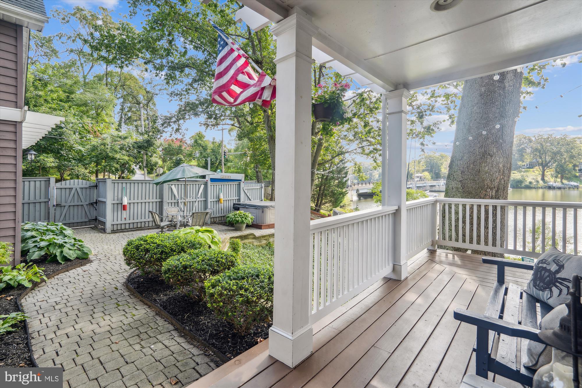 WEEMS CREEK - Residential