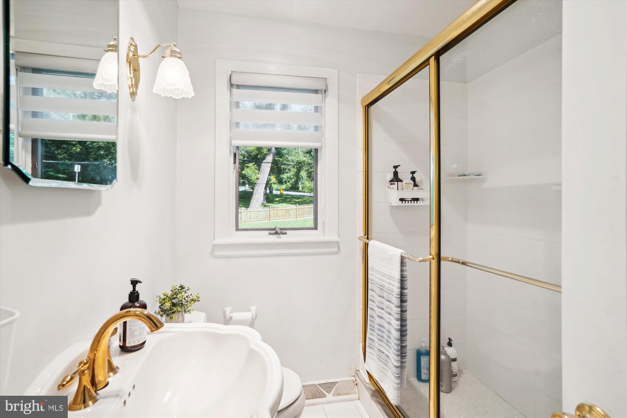 WEEMS CREEK - Residential