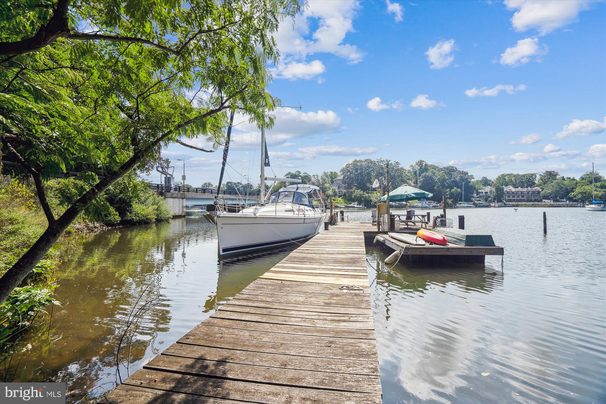 WEEMS CREEK - Residential