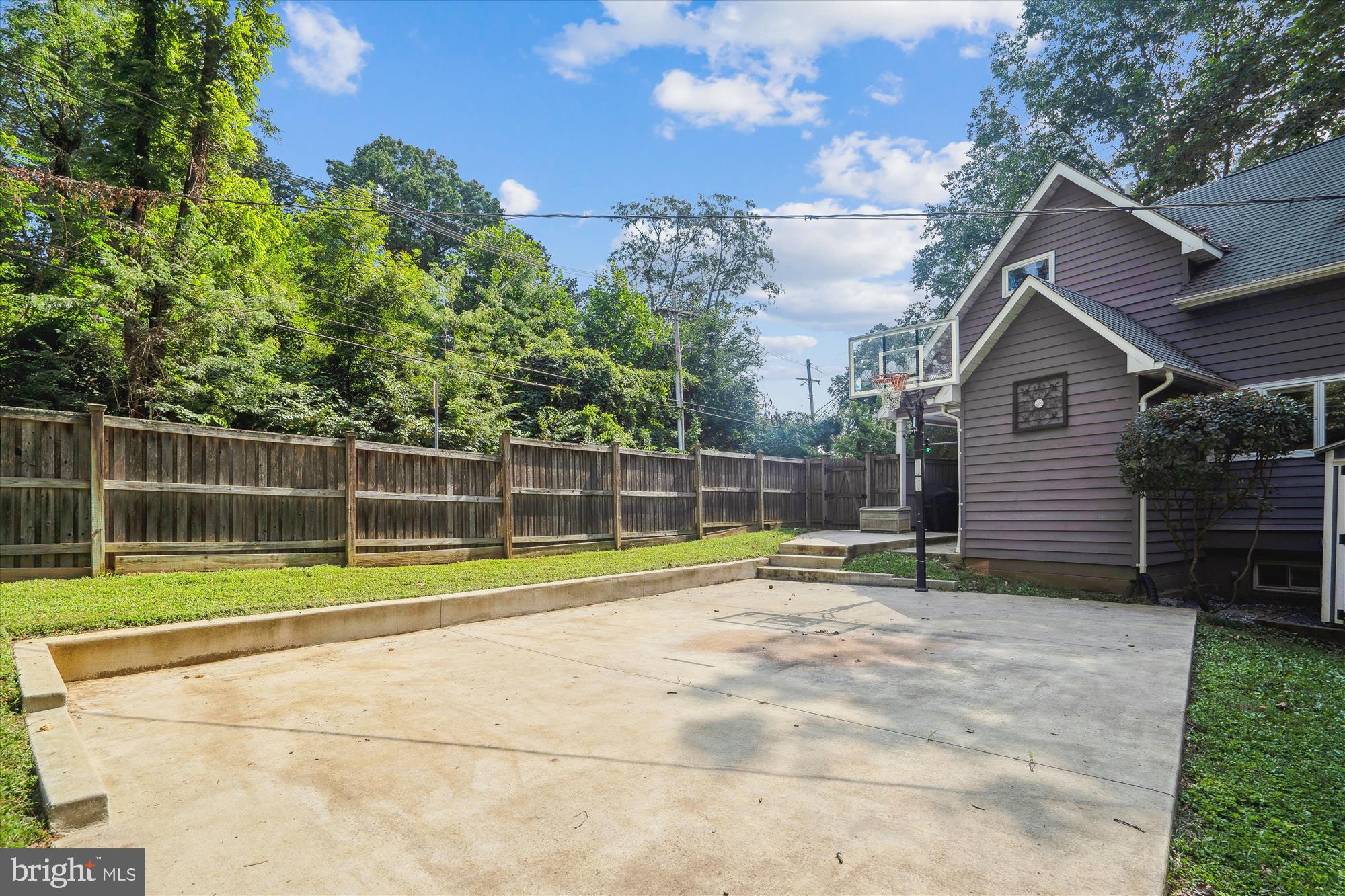 WEEMS CREEK - Residential