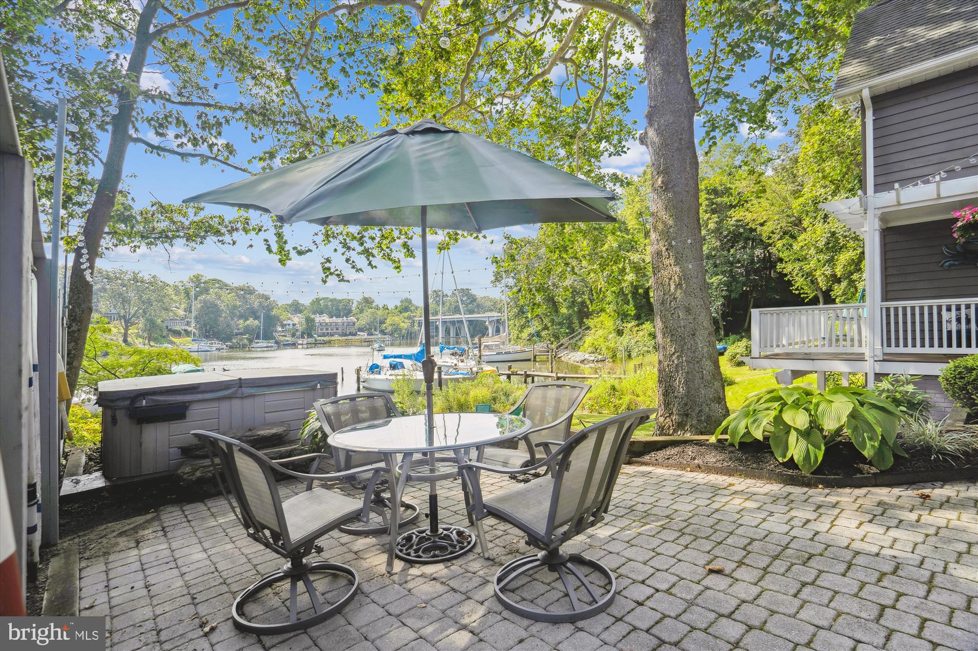 WEEMS CREEK - Residential