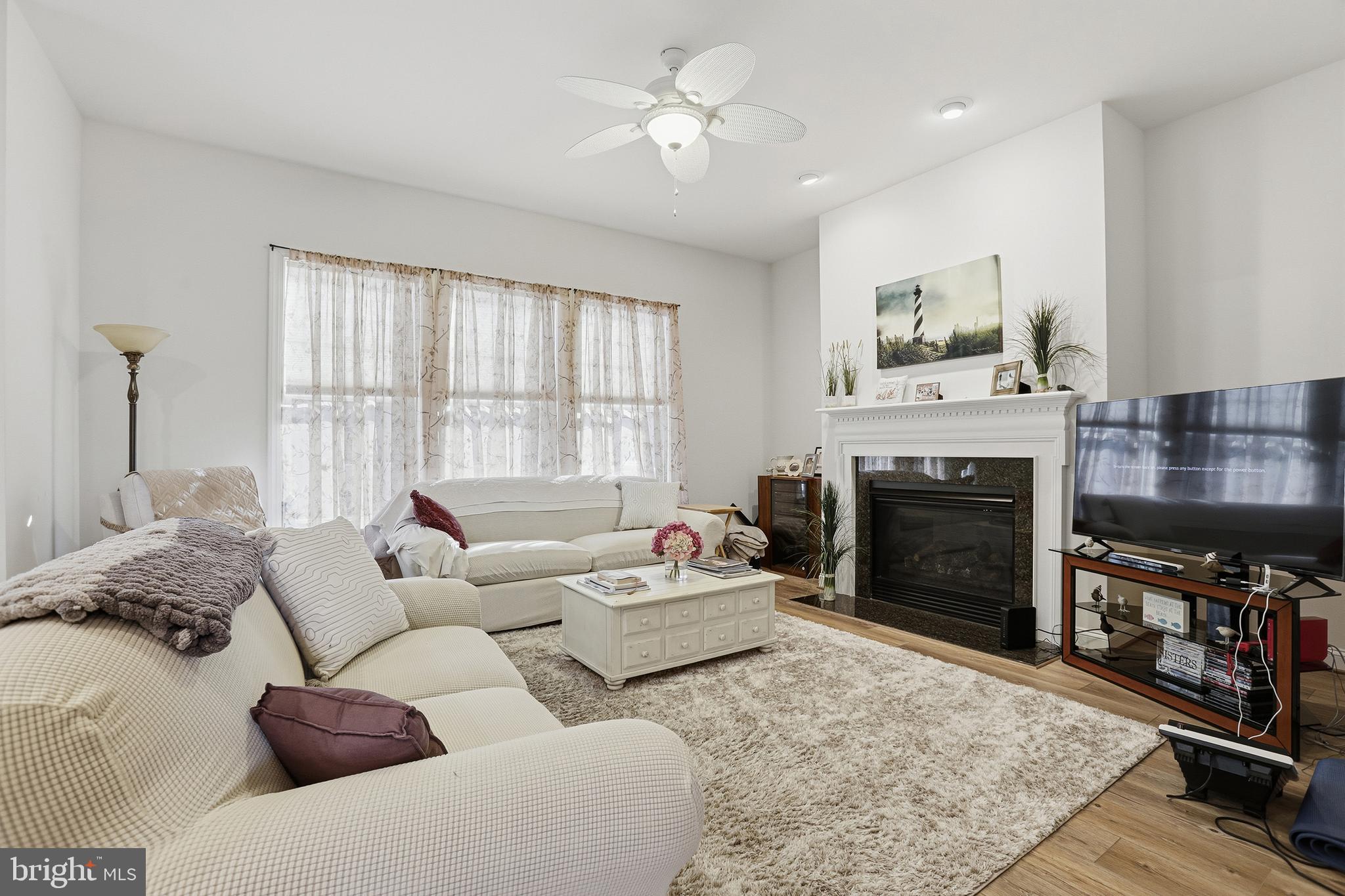 BRANSON COVE - Residential