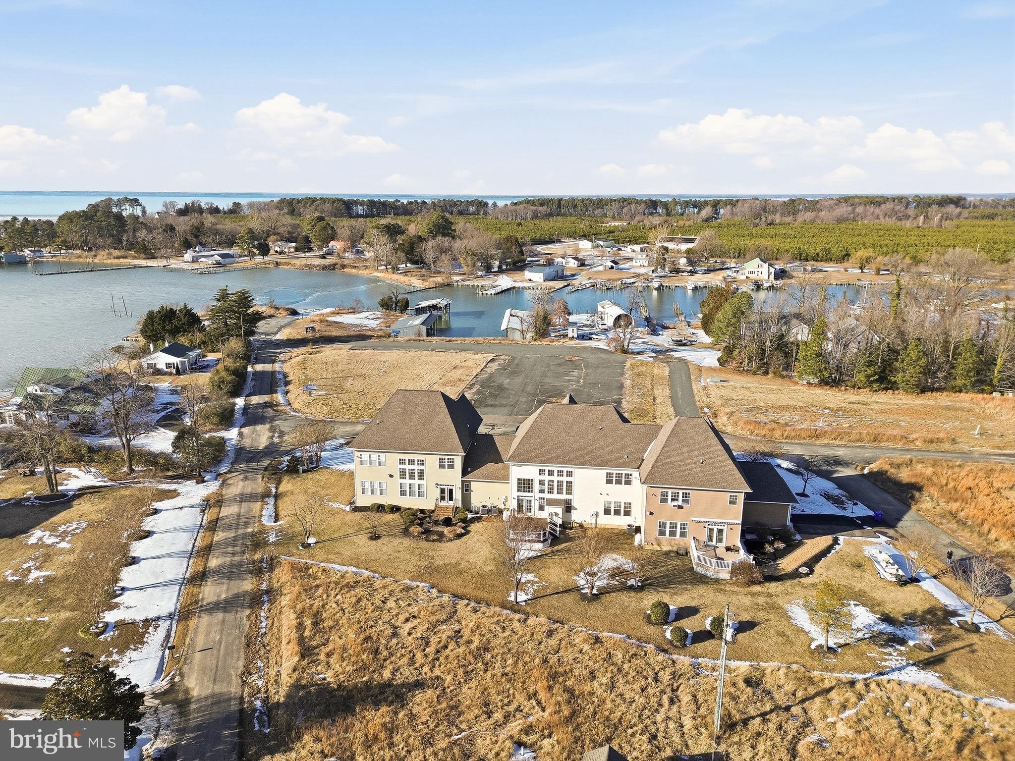 BRANSON COVE - Residential