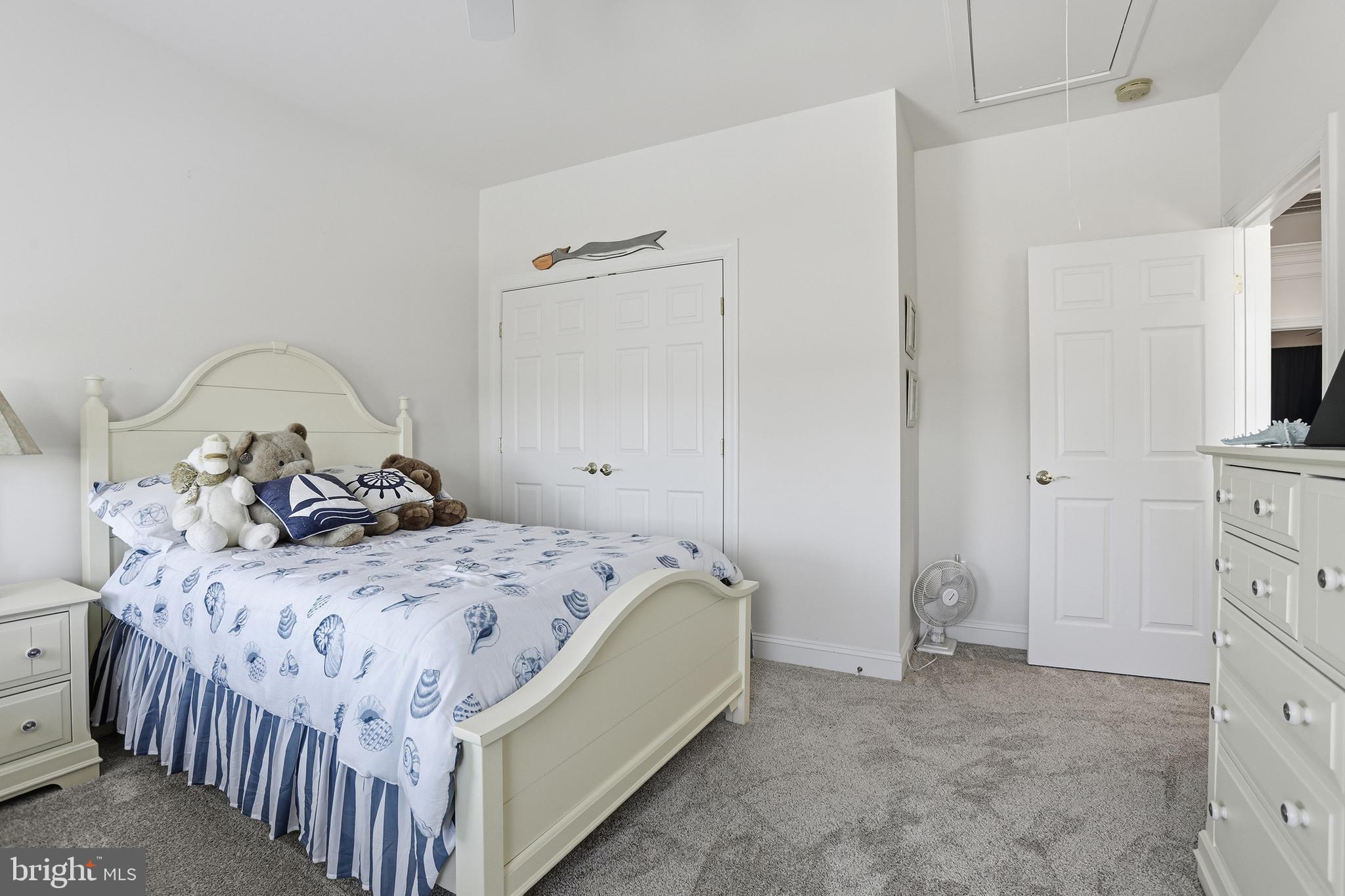 BRANSON COVE - Residential