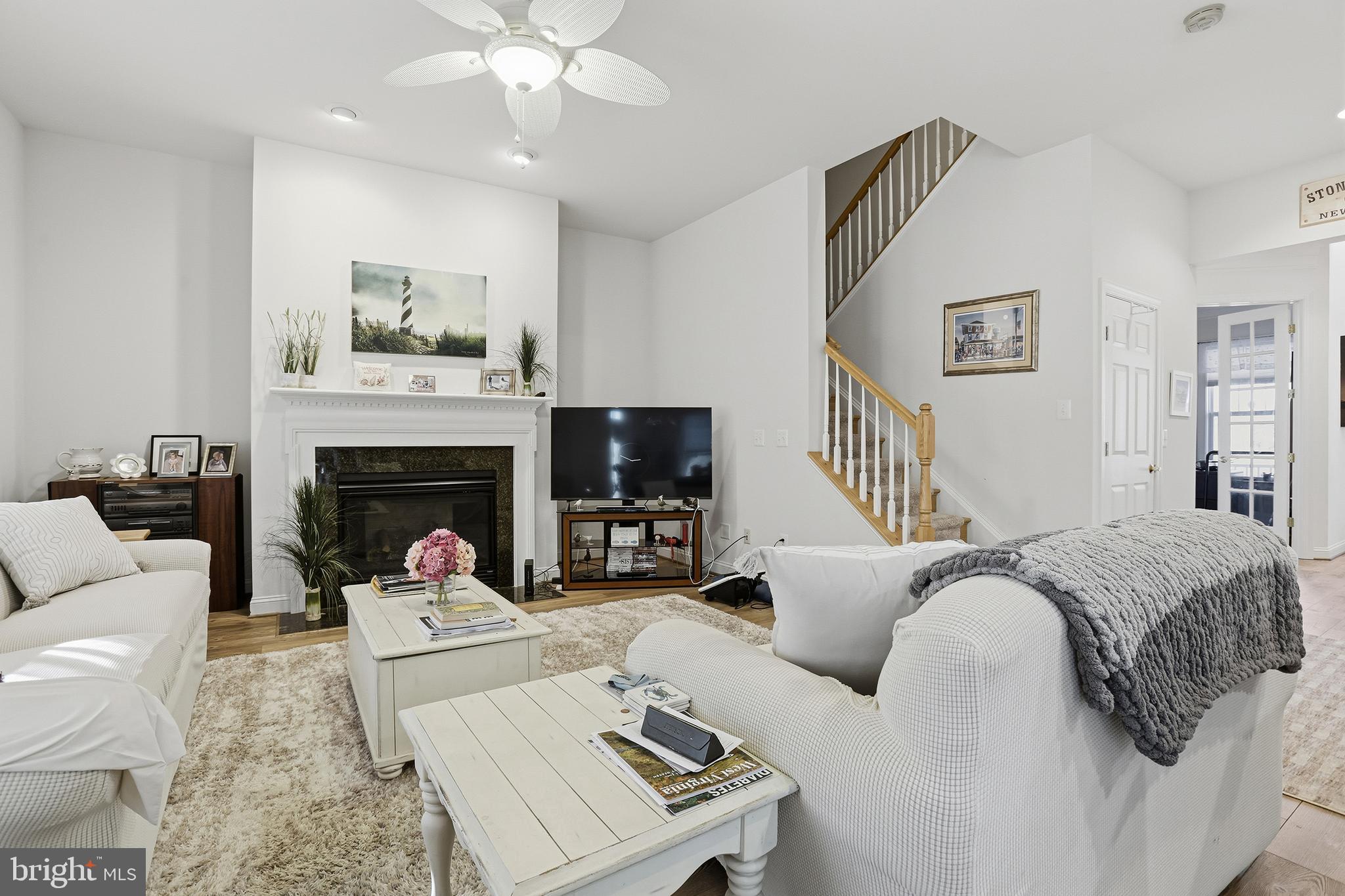 BRANSON COVE - Residential