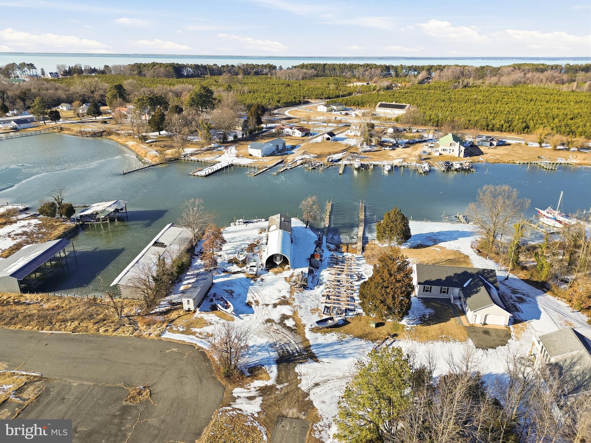 BRANSON COVE - Residential