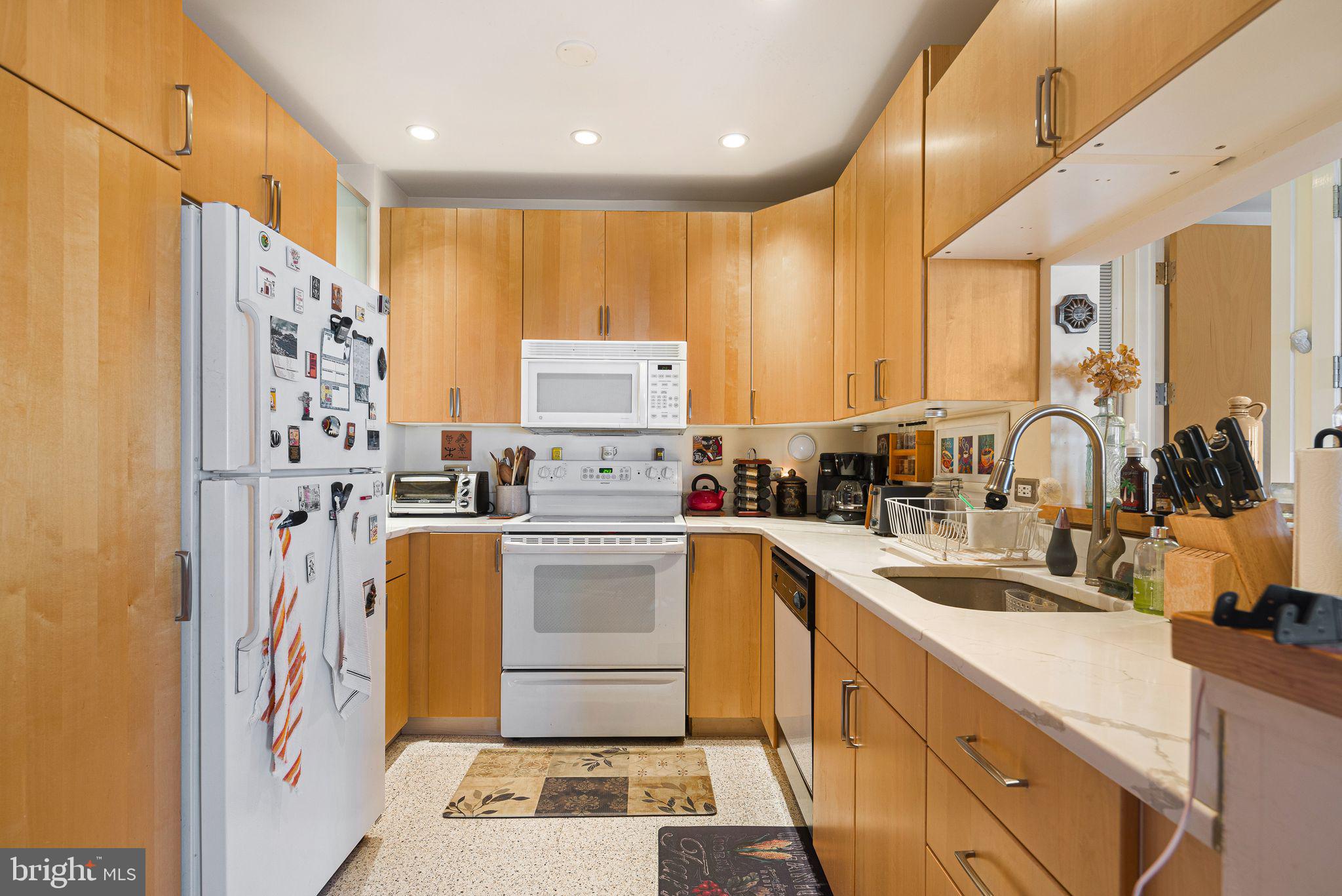 OLD CITY - Residential