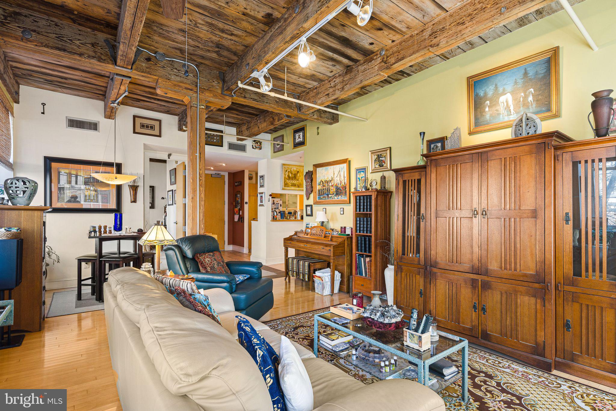 OLD CITY - Residential